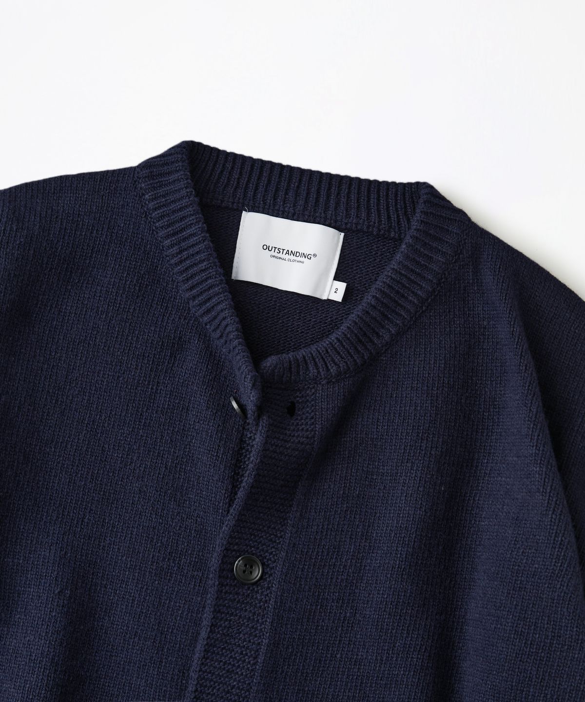 아웃스탠딩(OUTSTANDING) LAMBSWOOL FISHERMAN CARDIGAN_NAVY