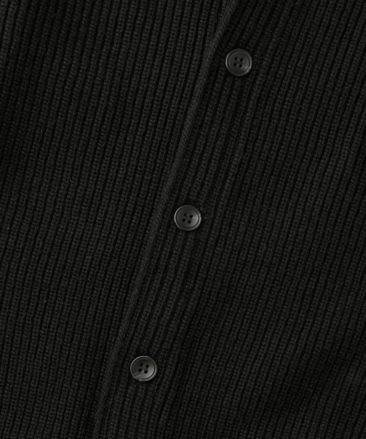 아웃스탠딩(OUTSTANDING) LAMBSWOOL ROUND NECK CARDIGAN_BLACK