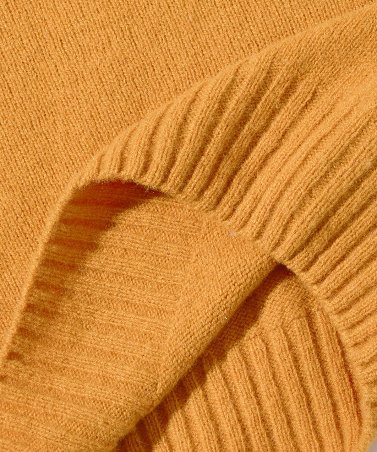 아웃스탠딩(OUTSTANDING) PURE WOOL WHOLEGARMENT KNIT_MUSTARD