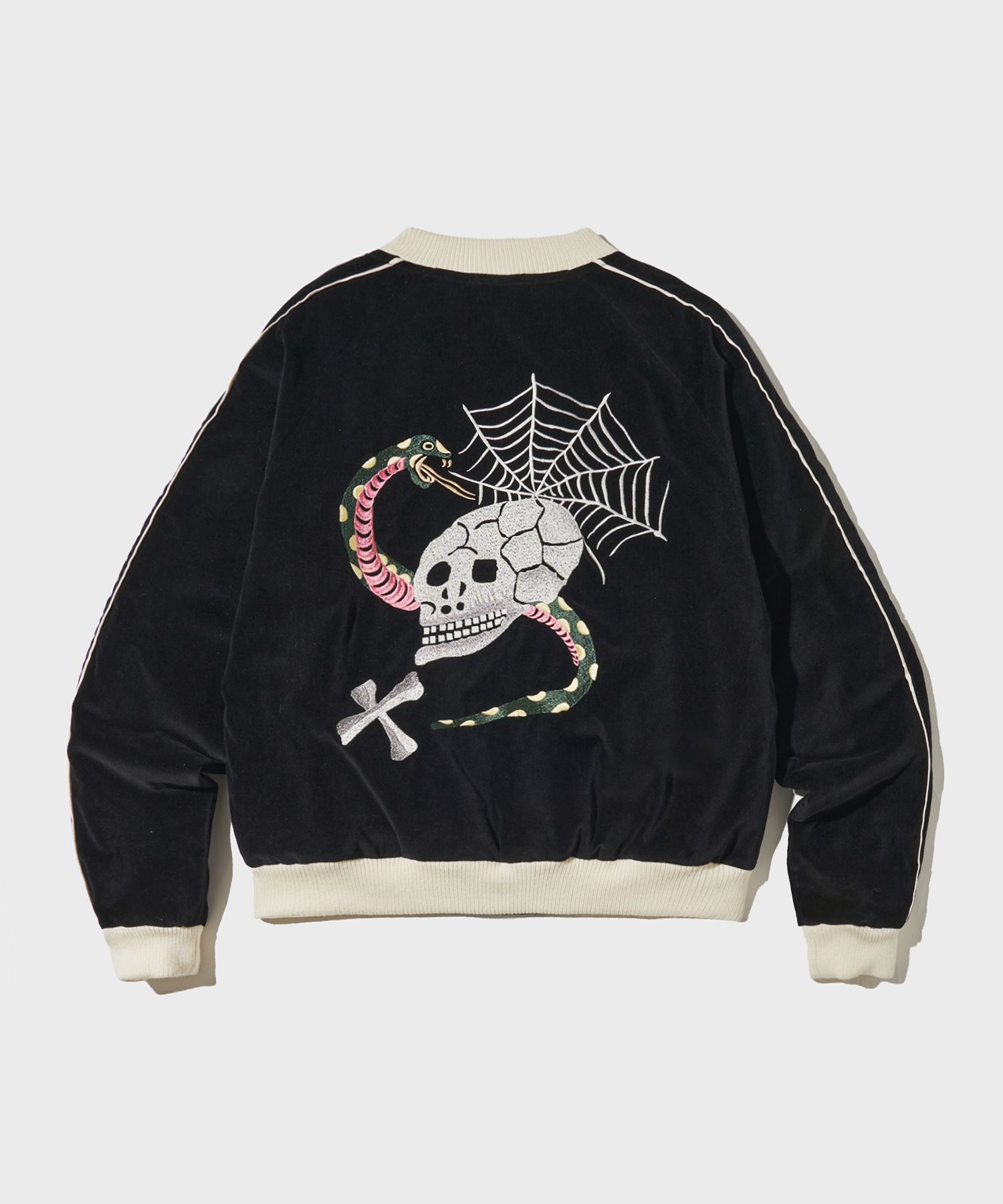 MUSINSA公式 | OUTSTANDING SKULL VELVET SOUVENIR JACKET_BLACK
