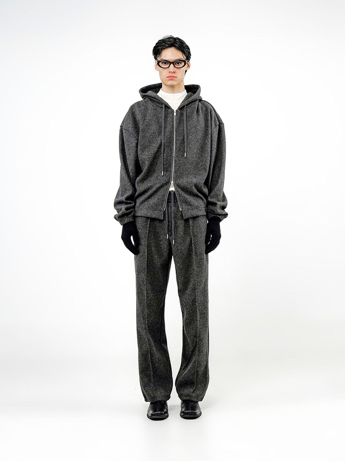 챈세스노이(CHANCE'S NOI) Ribbed Kint String Pants - Charcoal /M244PT05CH