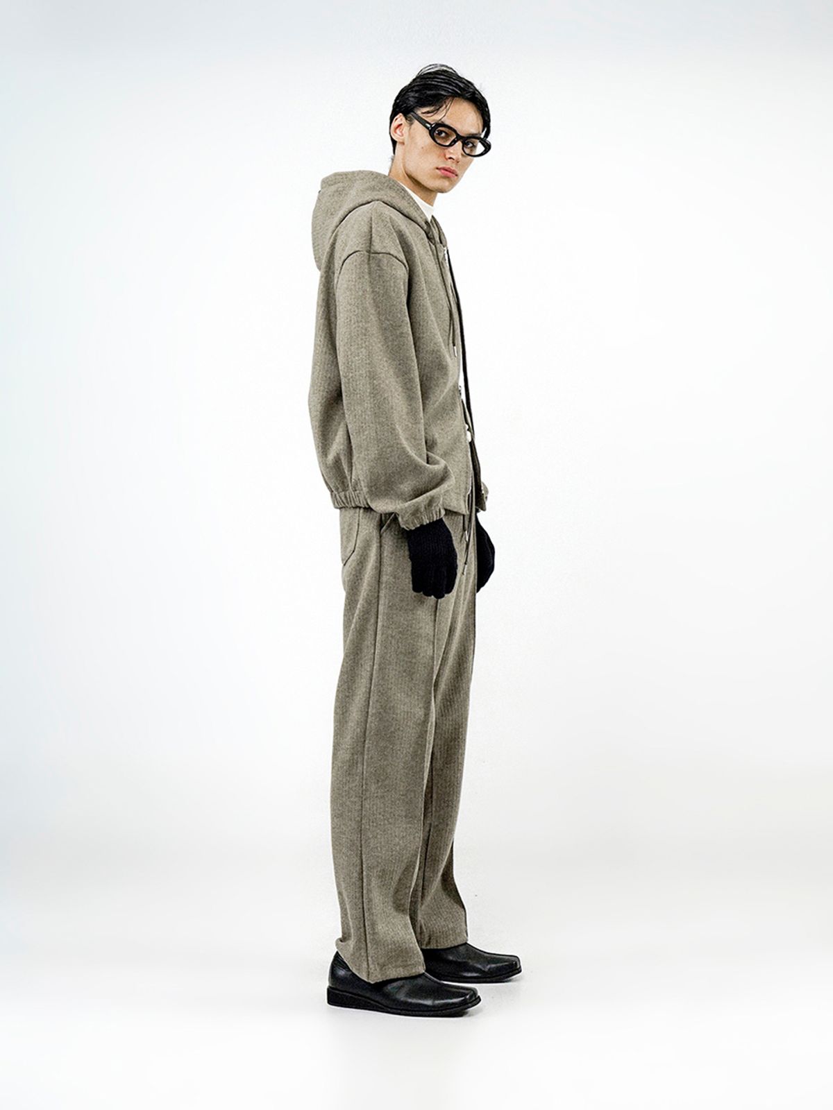 챈세스노이(CHANCE'S NOI) Ribbed Kint String Pants - Khaki /M244PT04KA