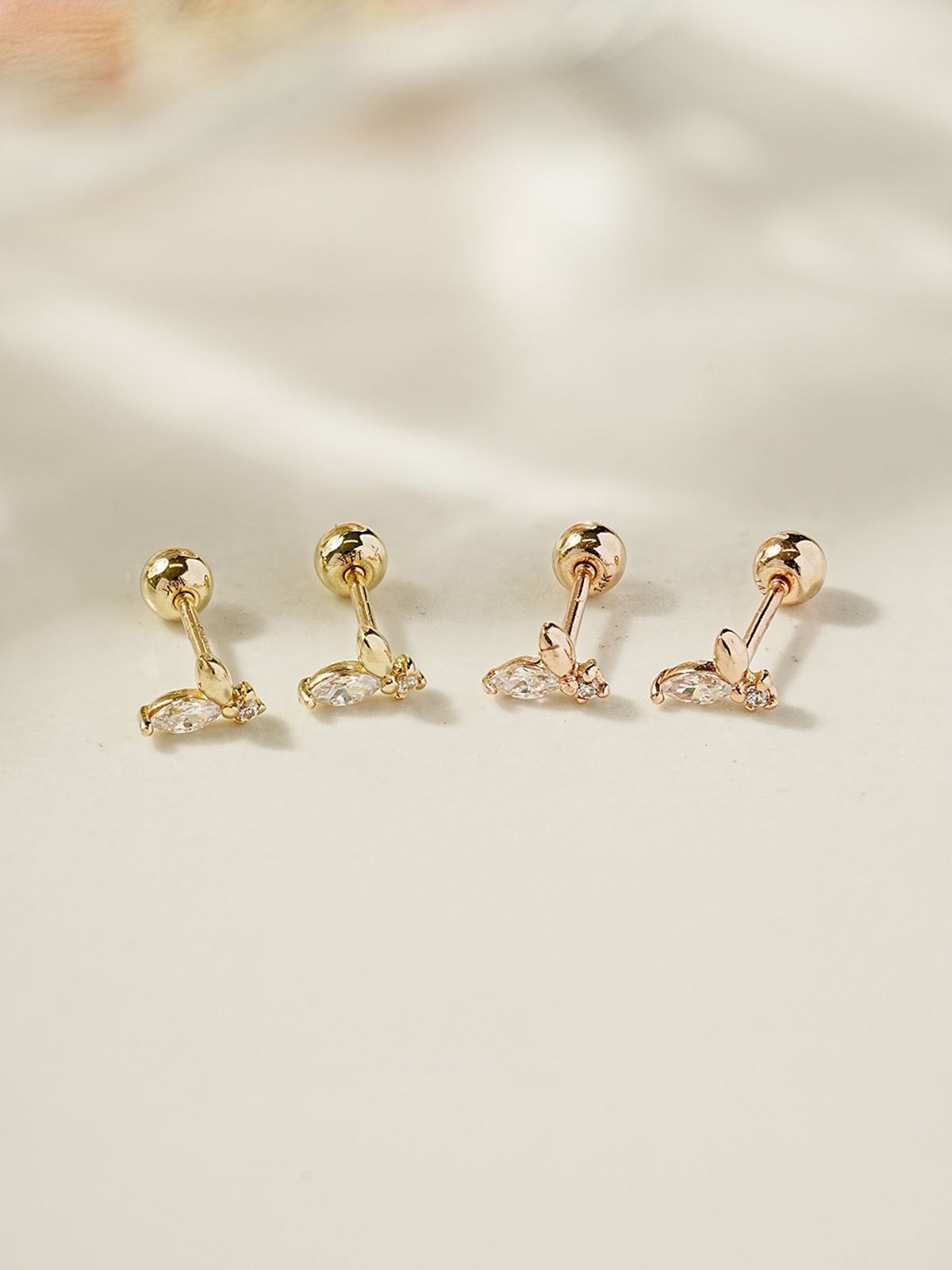 미니멀피어싱(MINIMALPIERCING) 14K 미니 새싹 큐빅 피어싱 귀걸이