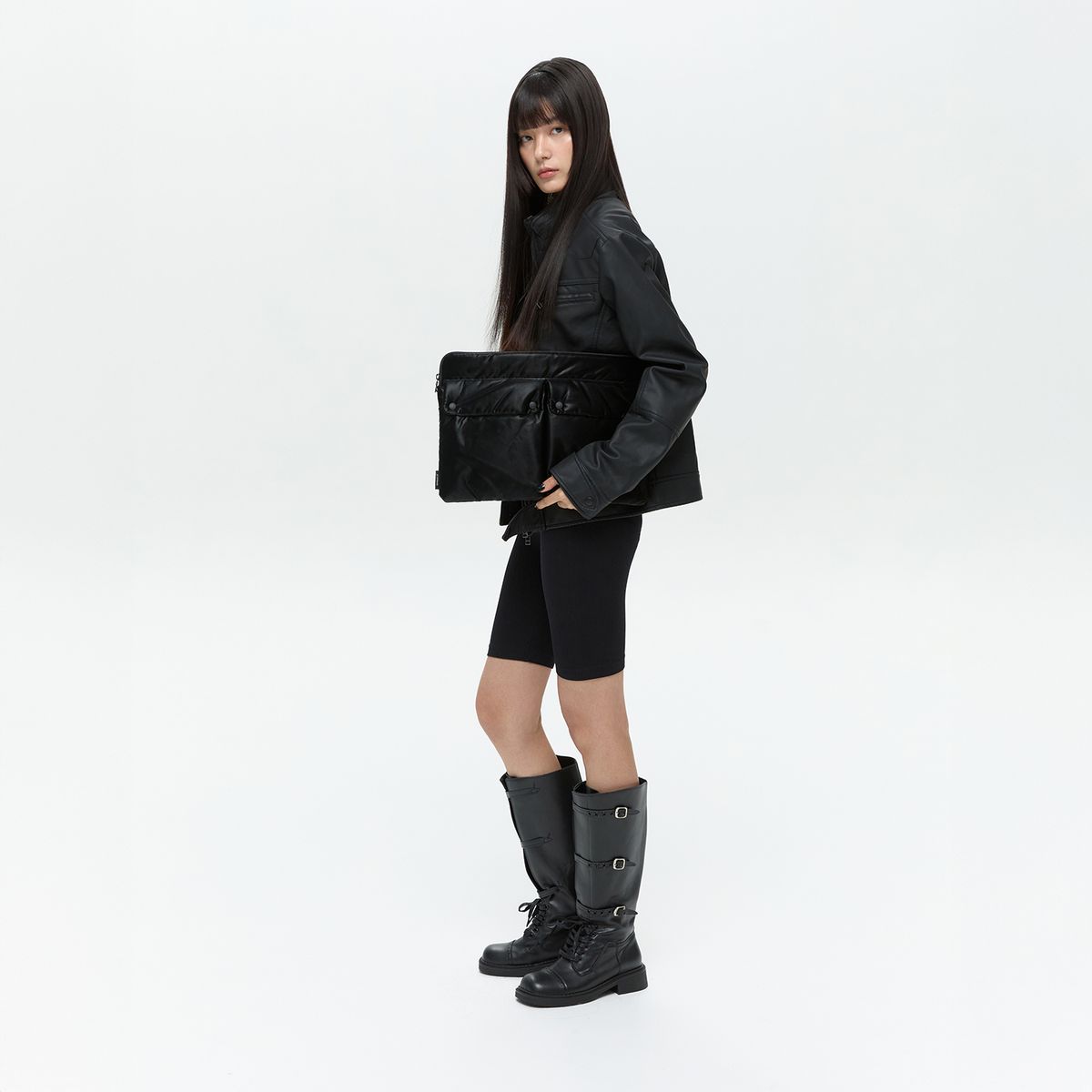 스위치(SWEETCH) CITY BOYS LAPTOP CASE 002 Glossy Black
