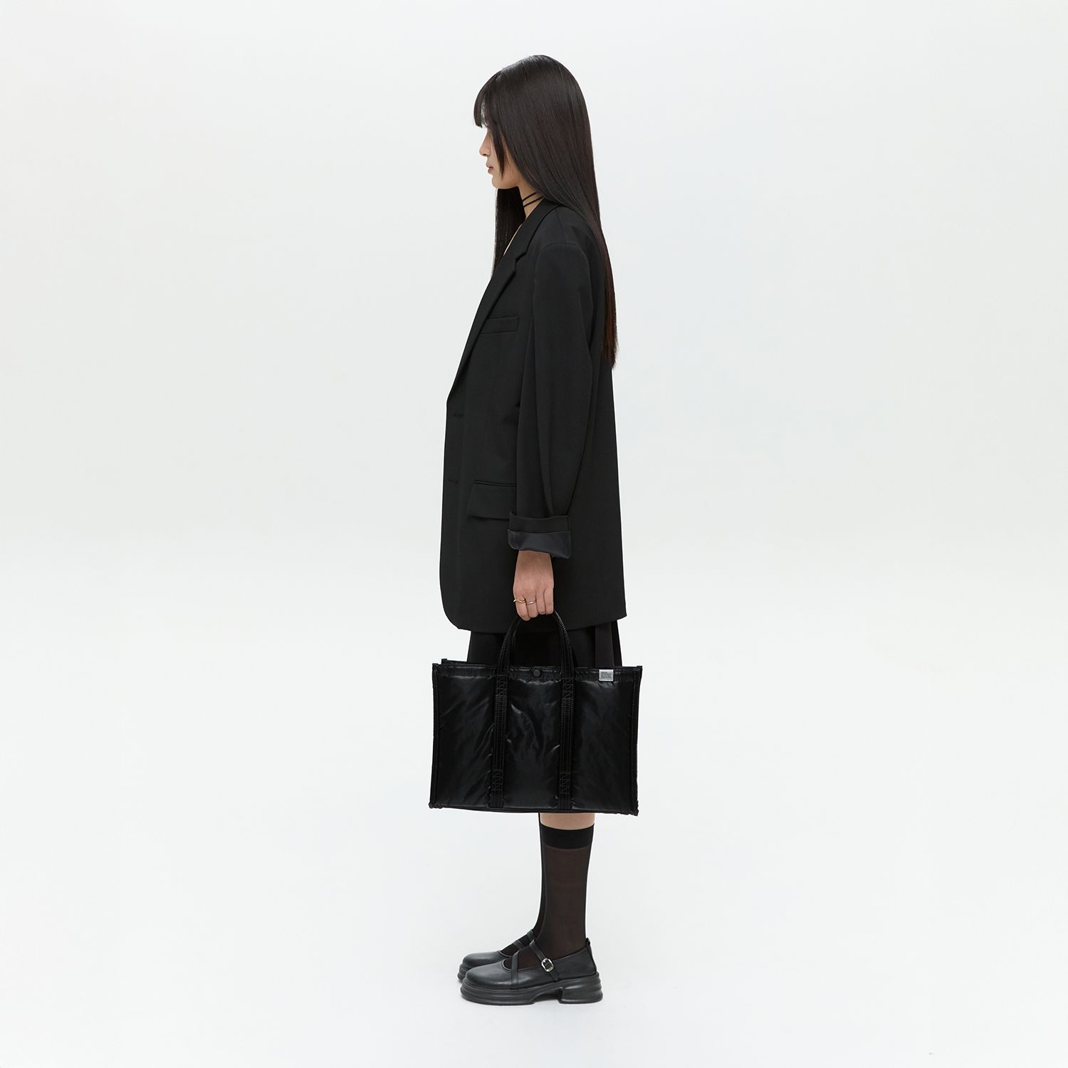 MUSINSA | SWEETCH TOTE BRIEF 001 WIDE M Glossy Black
