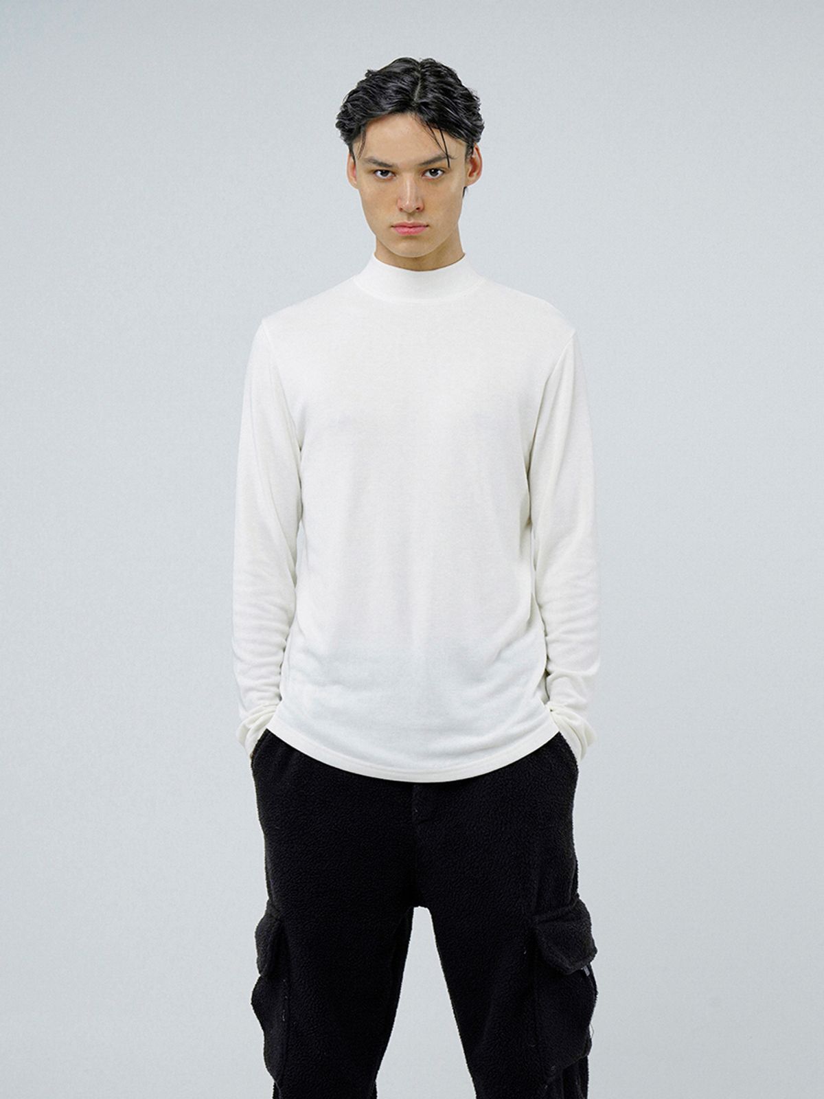 챈세스노이(CHANCE'S NOI) Fleece Wool Half Turtleneck - White /M244TP03WH
