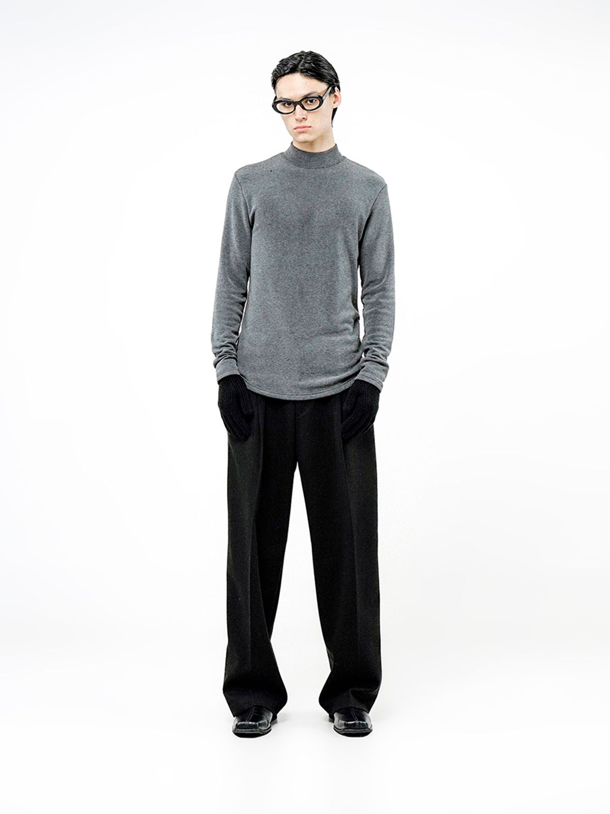 챈세스노이(CHANCE'S NOI) Fleece Wool Half Turtleneck - Charcoal /M244TP03CH