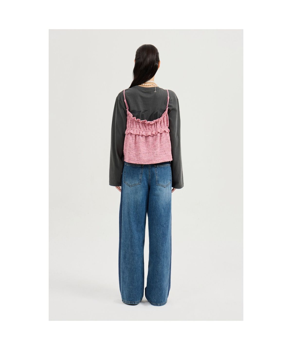 럭키슈에뜨(LUCKY CHOUETTE) Pigment Loose-Fit Long-Sleeved T-shirt (dark grey) LFTAS25180GYD