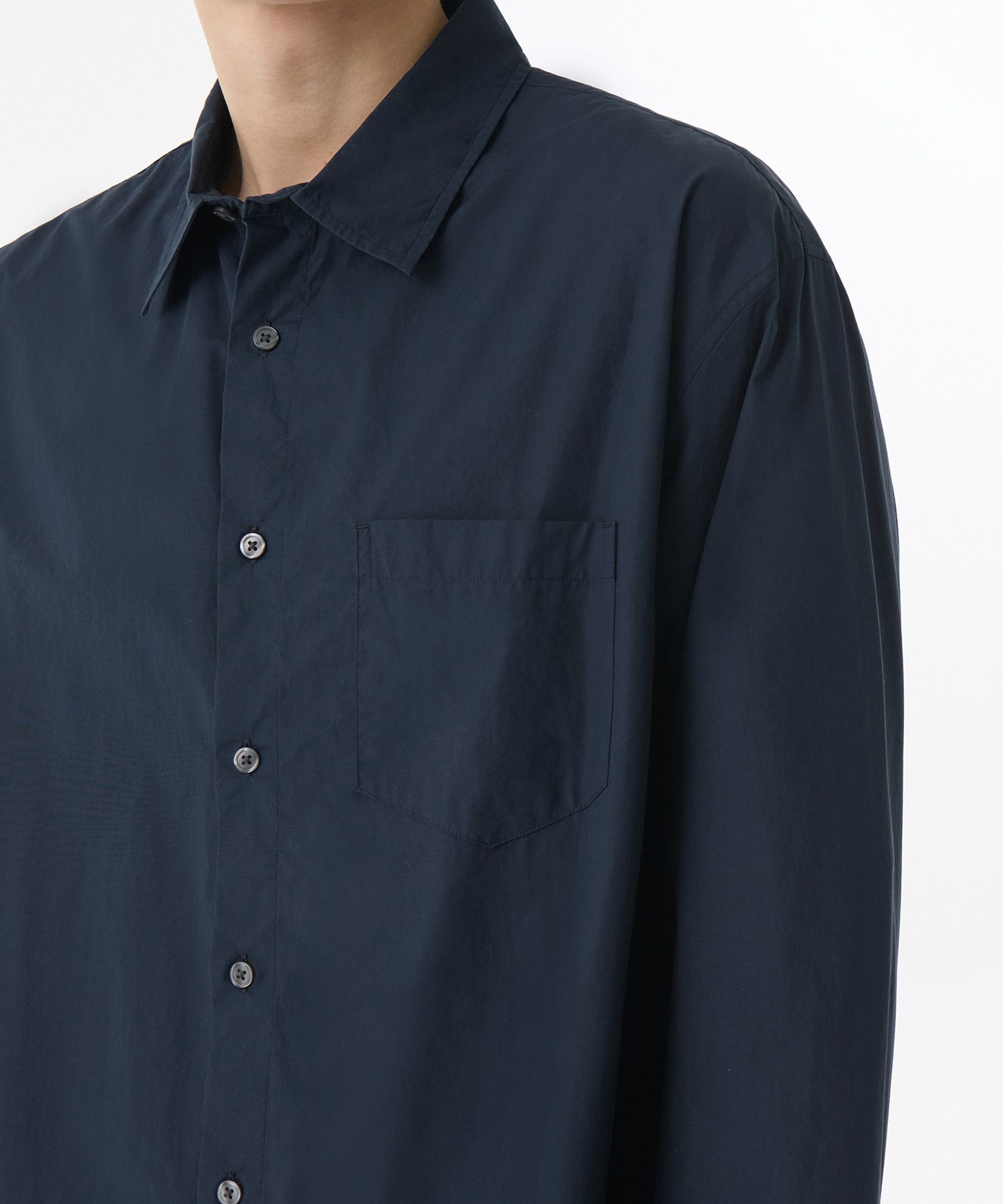 ★MUSINSA STANDARD★ Relaxed soft poplin shirt blue grey MME MUSINSA | MUSINSA STANDARD Relaxed Soft Poplin Shirt [Navy]