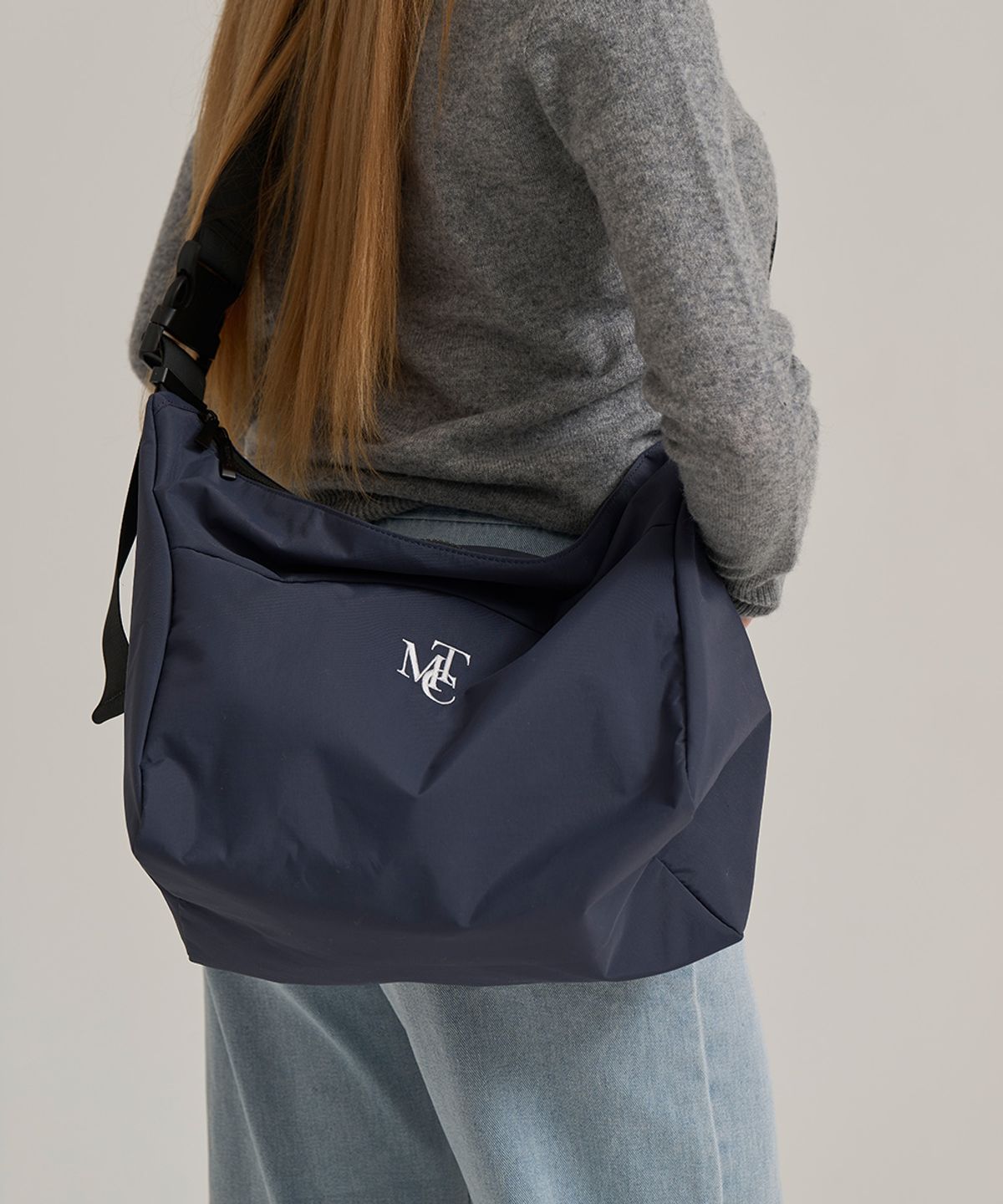 마틴콕스(MATINCOX) Nomad CrossBag (노마드 크로스백) Navy