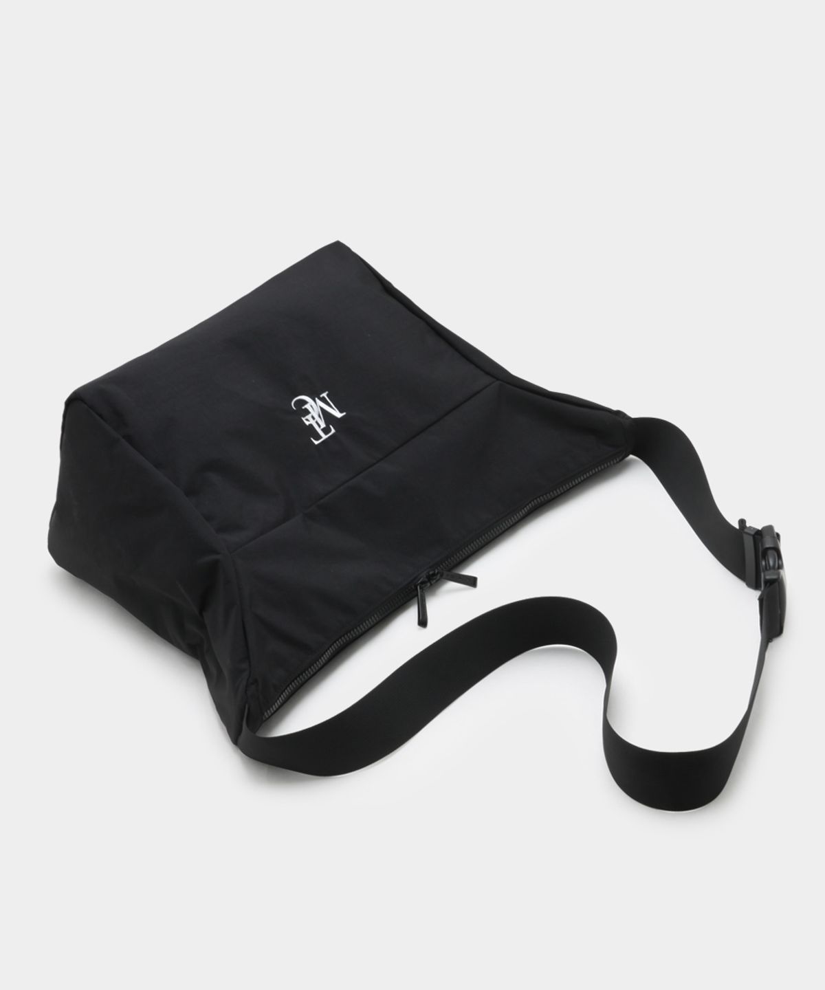 마틴콕스(MATINCOX) Nomad CrossBag (노마드 크로스백) Black