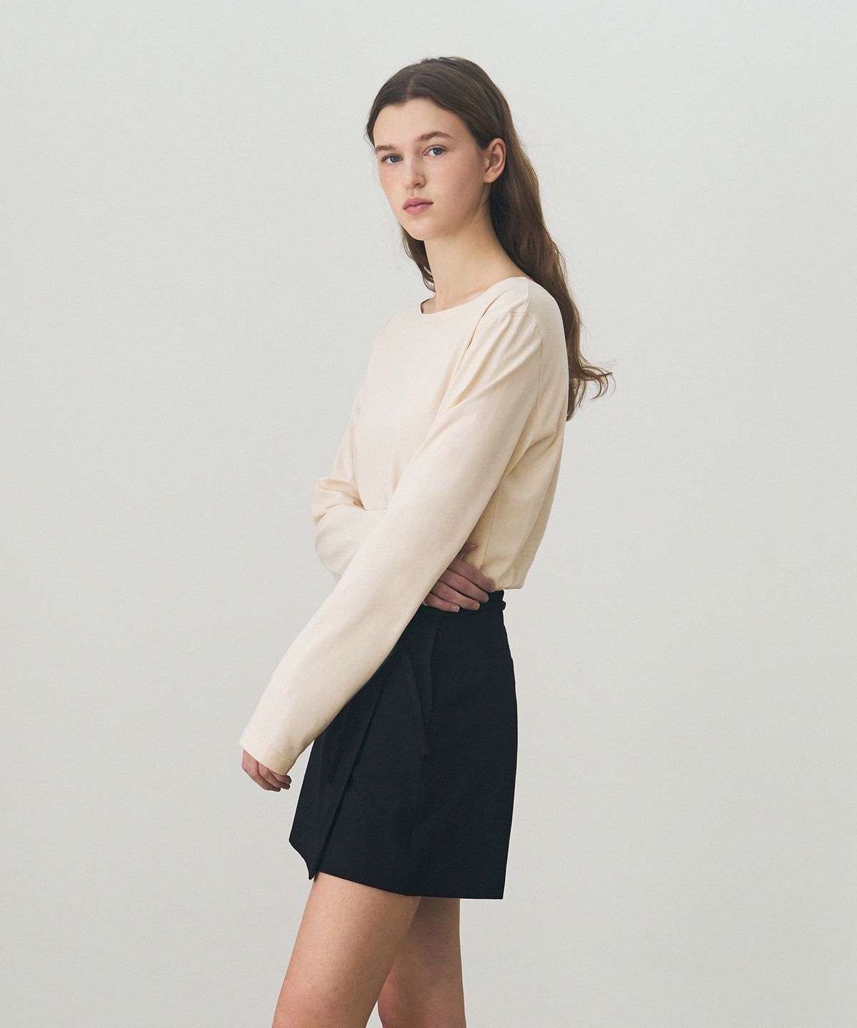 드로우핏 우먼(DRAWFIT WOMEN) 수피마 실켓 보트넥 롱 슬리브 티셔츠 [BEIGE]