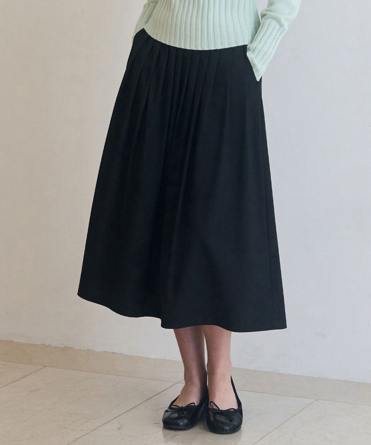 드로우핏 우먼(DRAWFIT WOMEN) 플리츠 롱 플레어 스커트 [IVORY]
