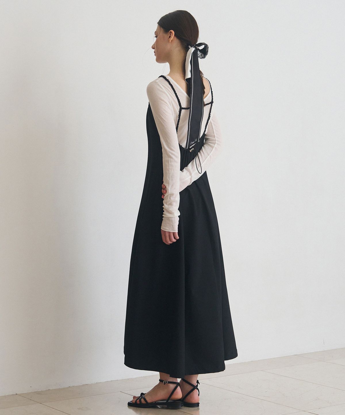 드로우핏 우먼(DRAWFIT WOMEN) 셔링 스트링 레이어드 원피스 [BLACK]