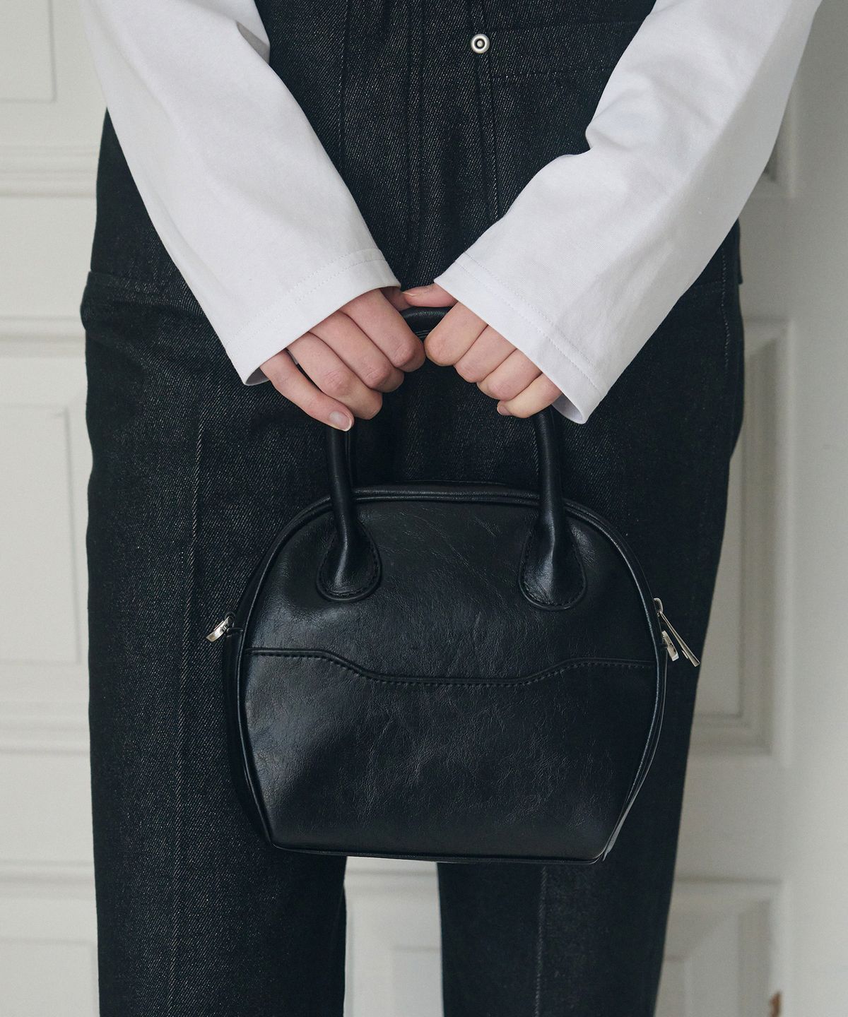 드로우핏 우먼(DRAWFIT WOMEN) 루에타 라운드 토트백 [BLACK]