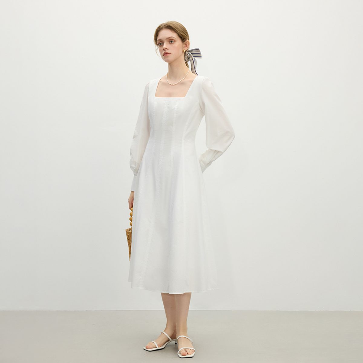 웬스데이딜라잇(WEDNESDAY DELIGHT) WD_Square neck cotton dress