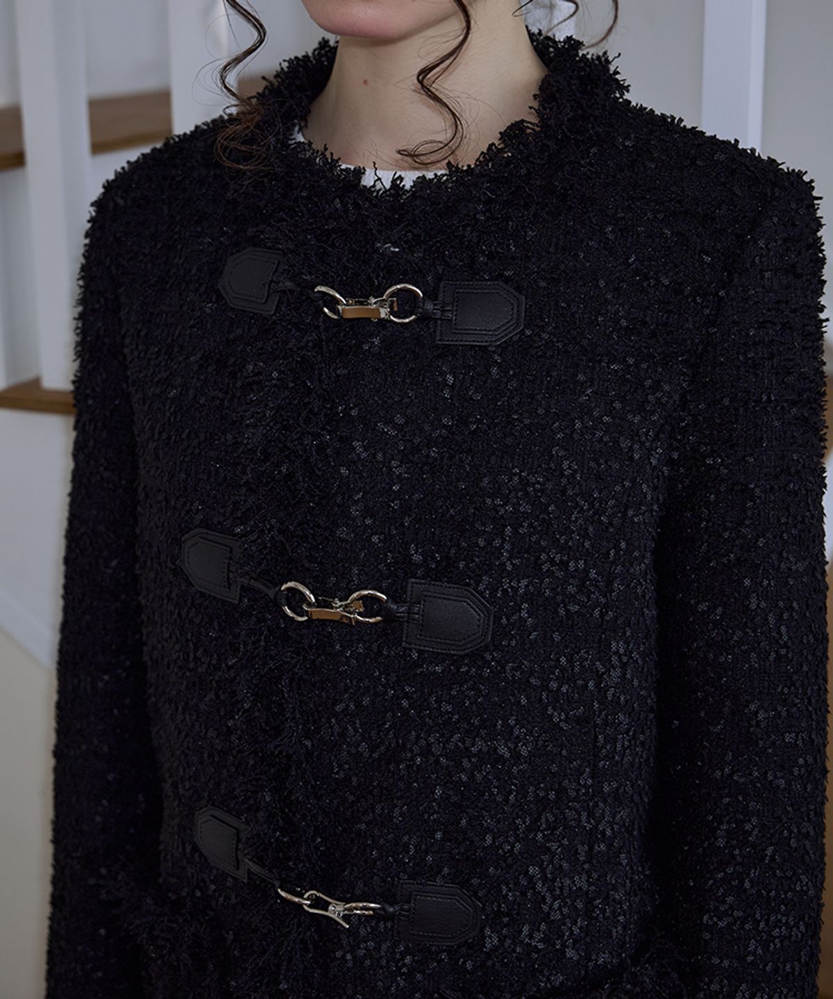 로제프란츠(ROSEFRANTZ) Buckle Fringe Tweed Jacket [Black]