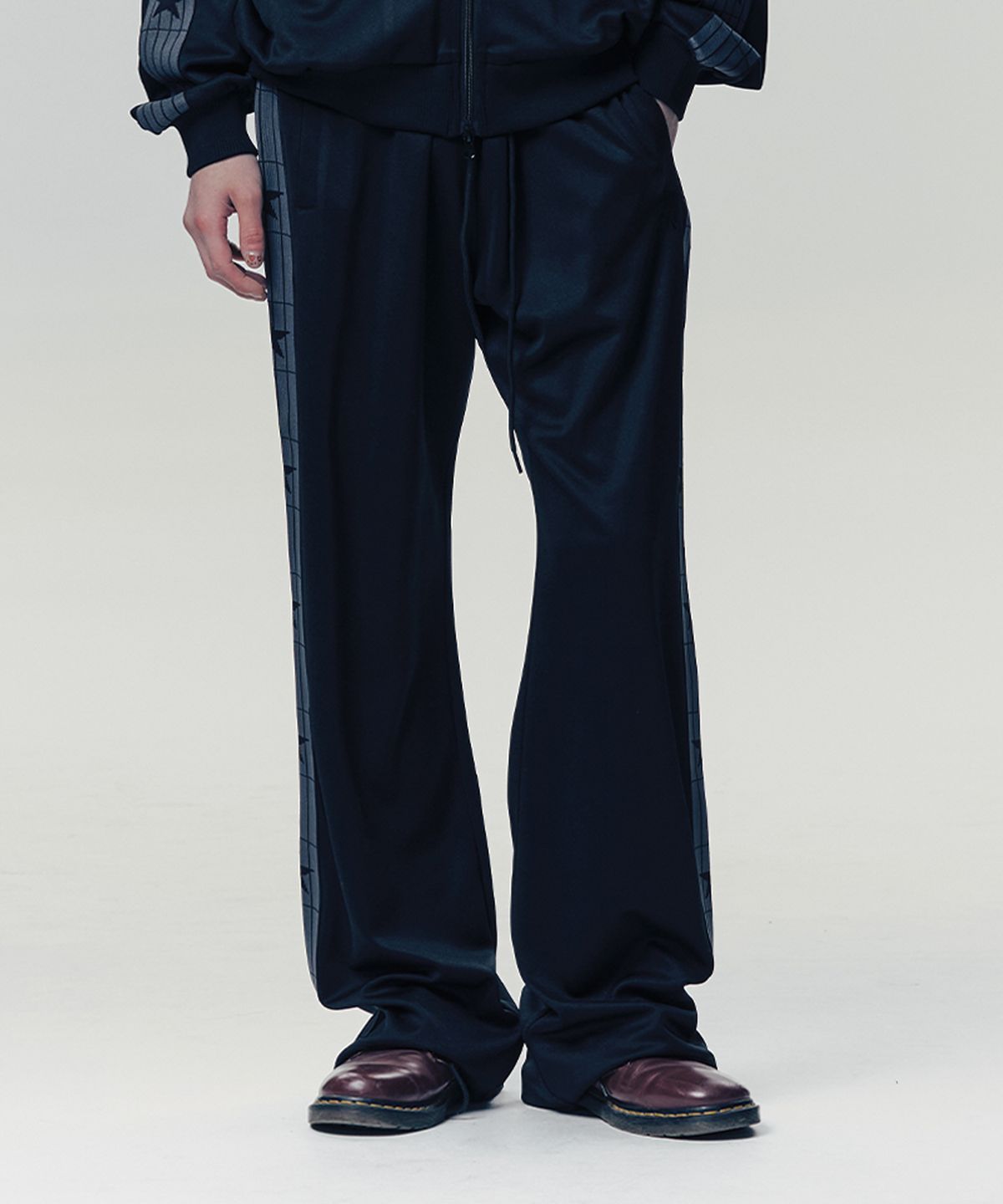 이스트쿤스트(ISTKUNST) IK TRACK JERSEY PANTS_BLACK(IK2FSMPA10A)