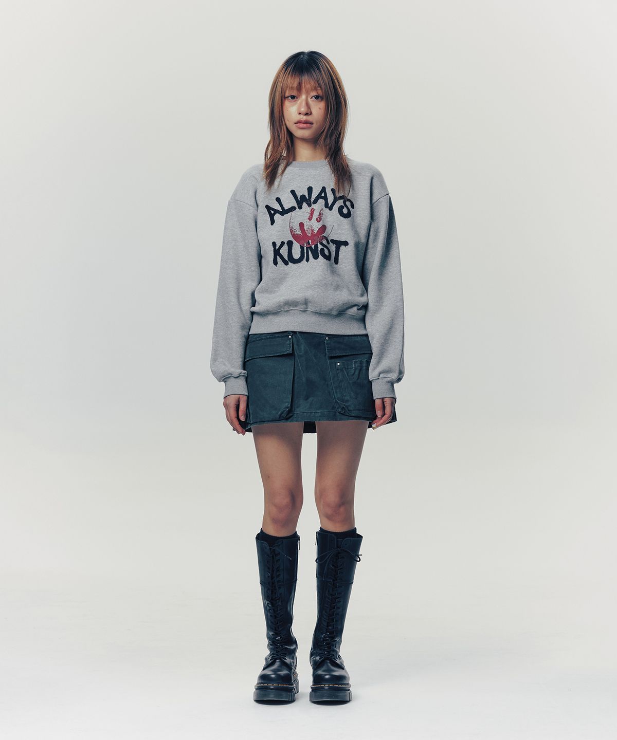 이스트쿤스트(ISTKUNST) ALWAYS KUNST SWEATSHIRTS_GREY(IK2FSMM442A)