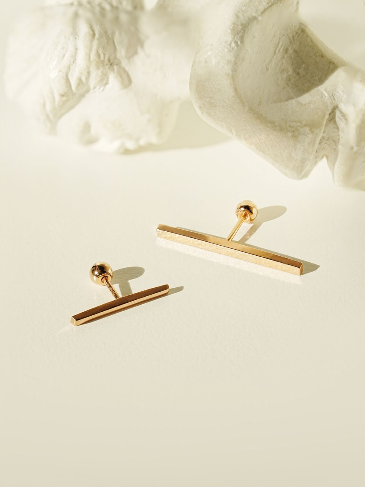 미니멀피어싱(MINIMALPIERCING) 14K 스틱 바 피어싱 귀걸이