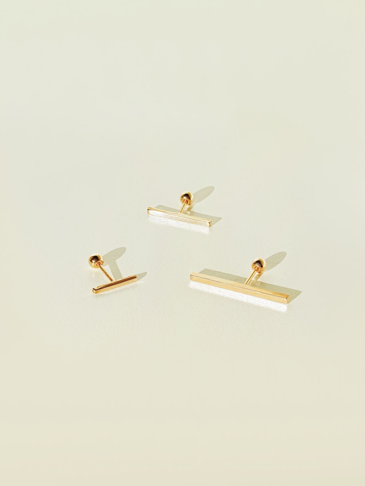 미니멀피어싱(MINIMALPIERCING) 14K 스틱 바 피어싱 귀걸이