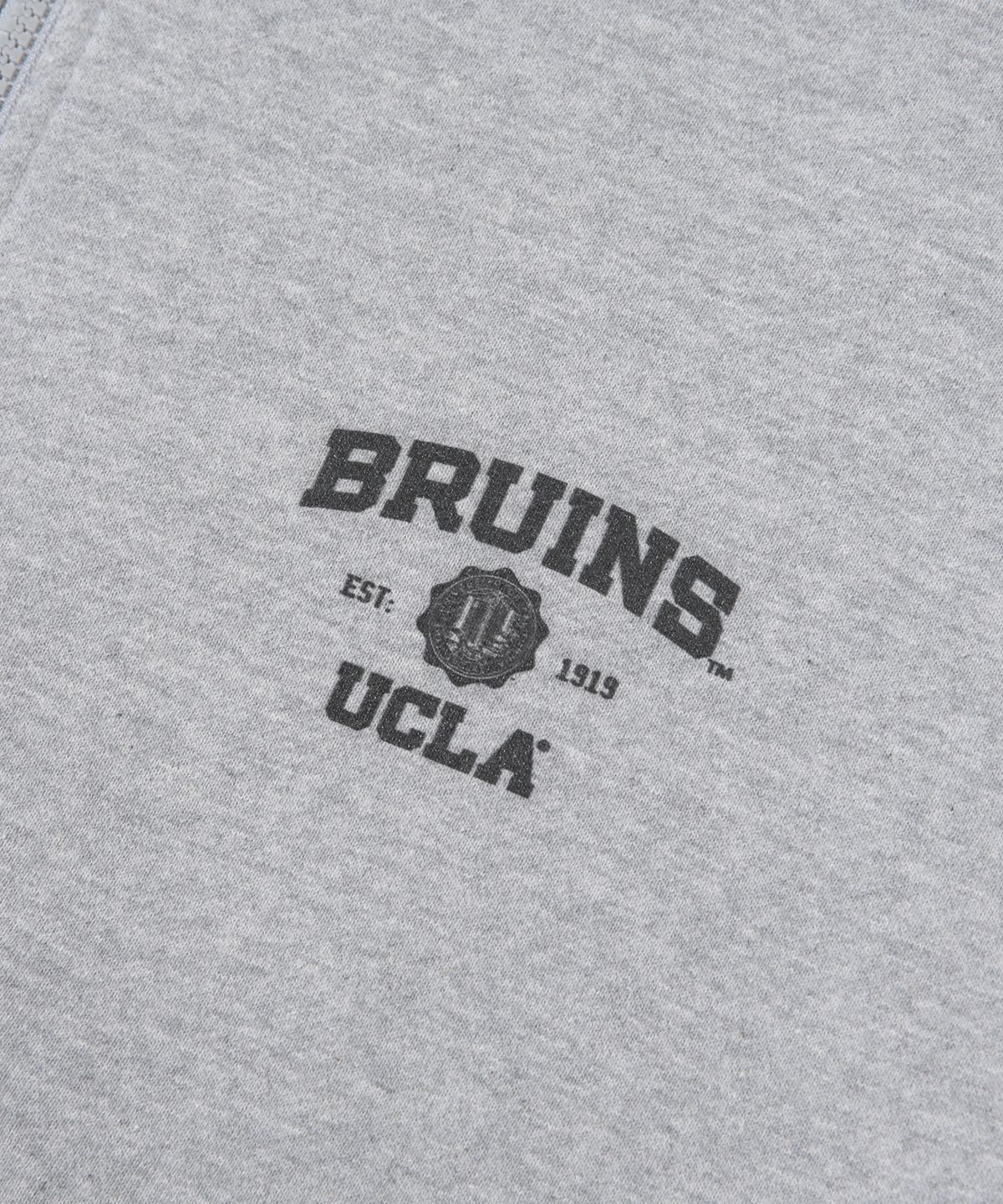 유씨엘에이(UCLA) UCLA 앰블럼 스몰 로고 반집업M-GREY](UZ2LTED)