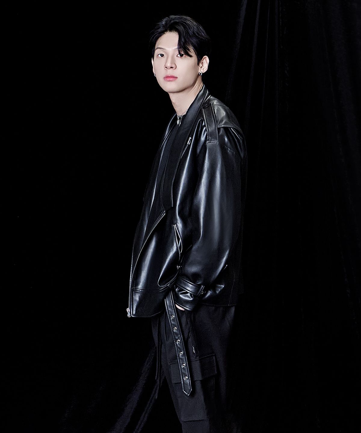 티엠쓰리(TM3) 블랙 퍼 페이크 레더 남녀공용 한복 라이더 자켓