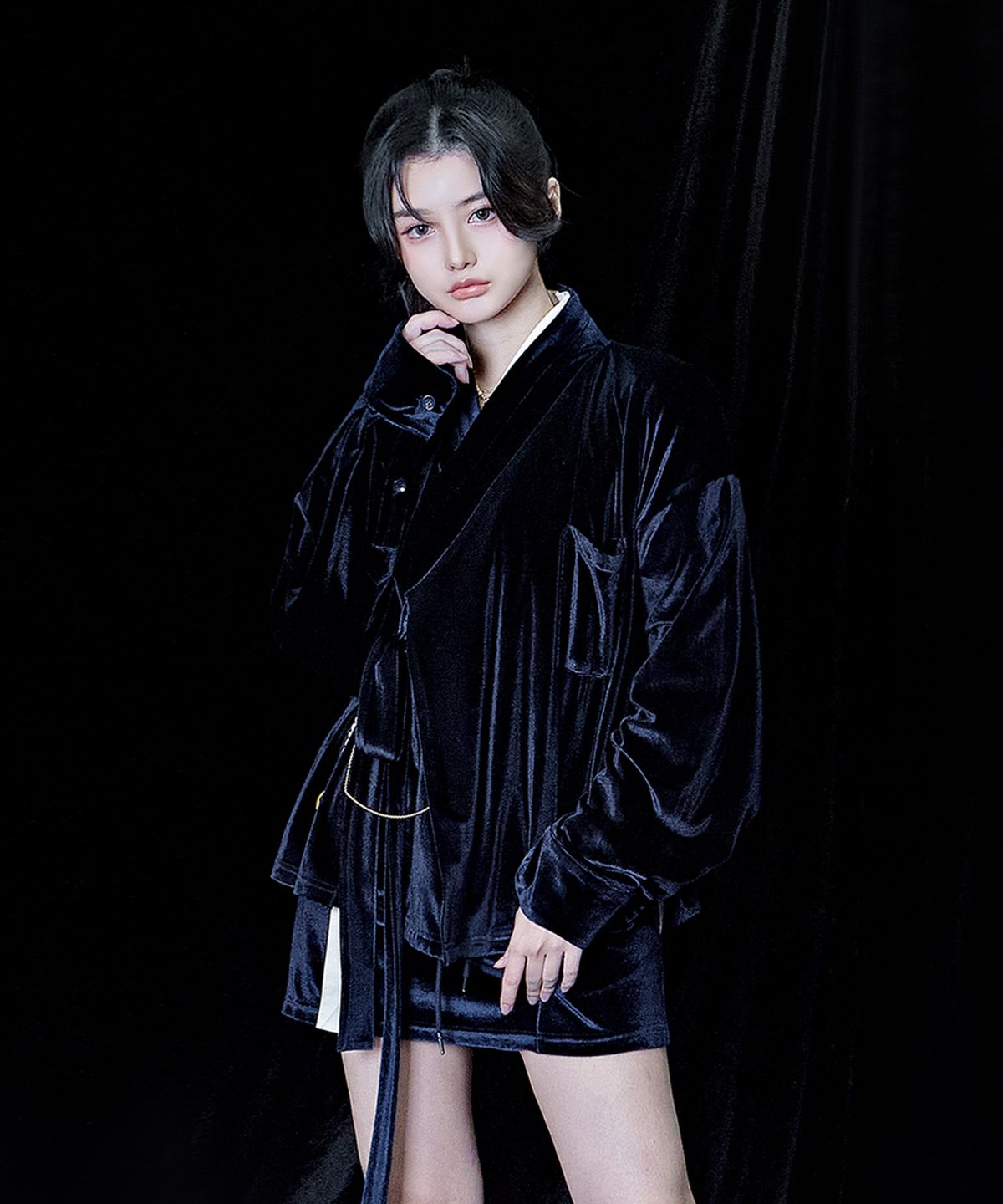 티엠쓰리(TM3) 심해 벨로아 트레이닝 저고리 치마 세트 네이비