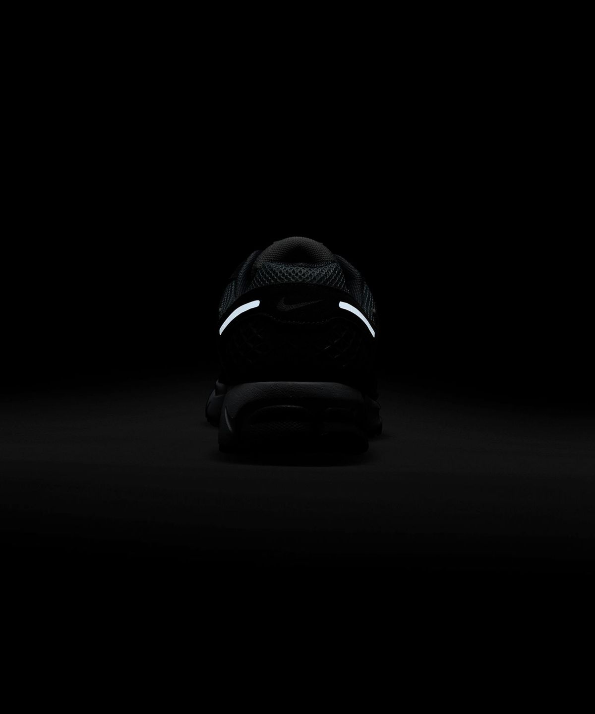 나이키(NIKE) 줌 보메로 5 M - 쿨 그레이:울프 그레이:화이트 / HF1553-003