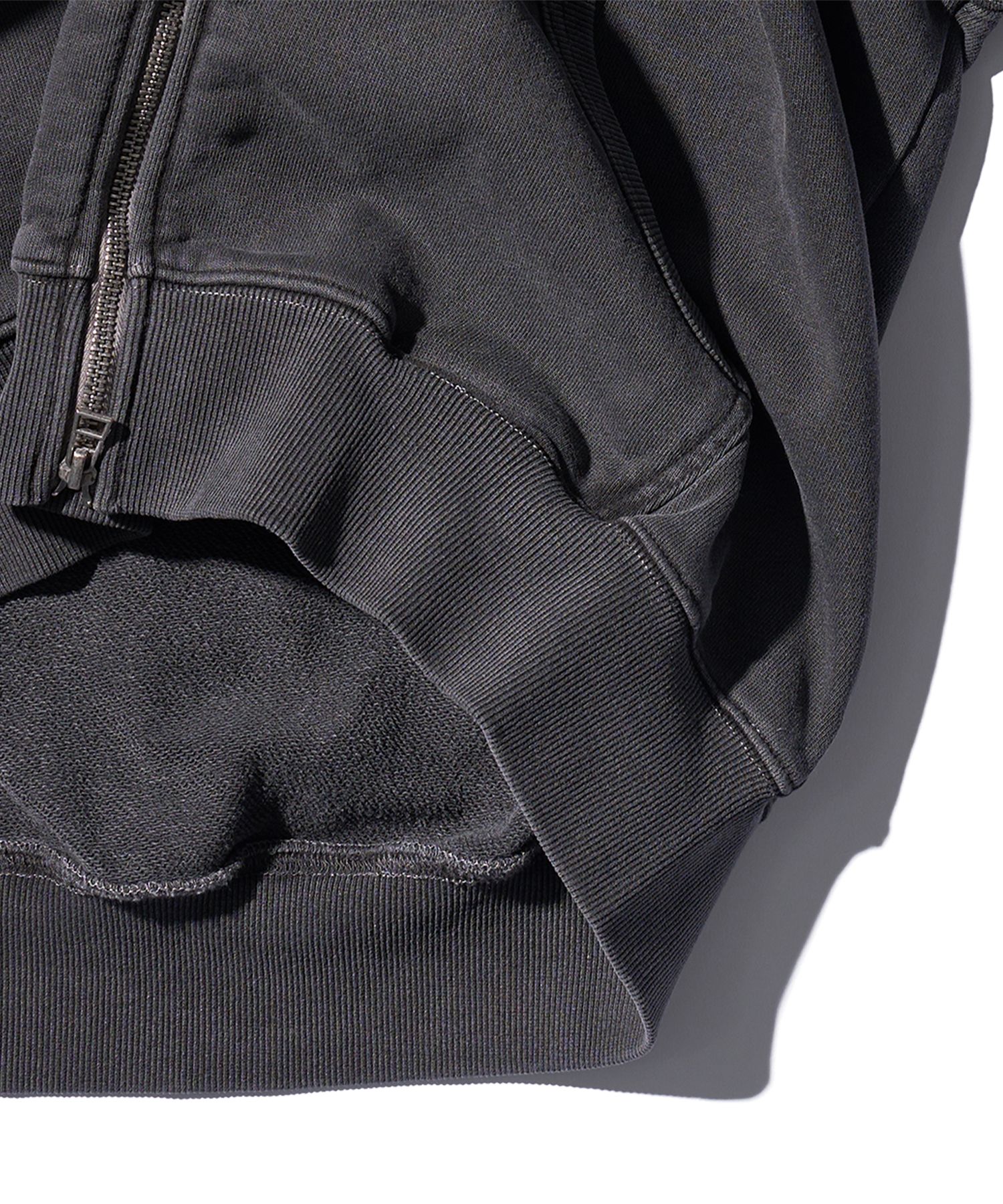 MUSINSA | AECA WHITE EVERYDAY AECA CLOVER ZIP UP HOODIE
