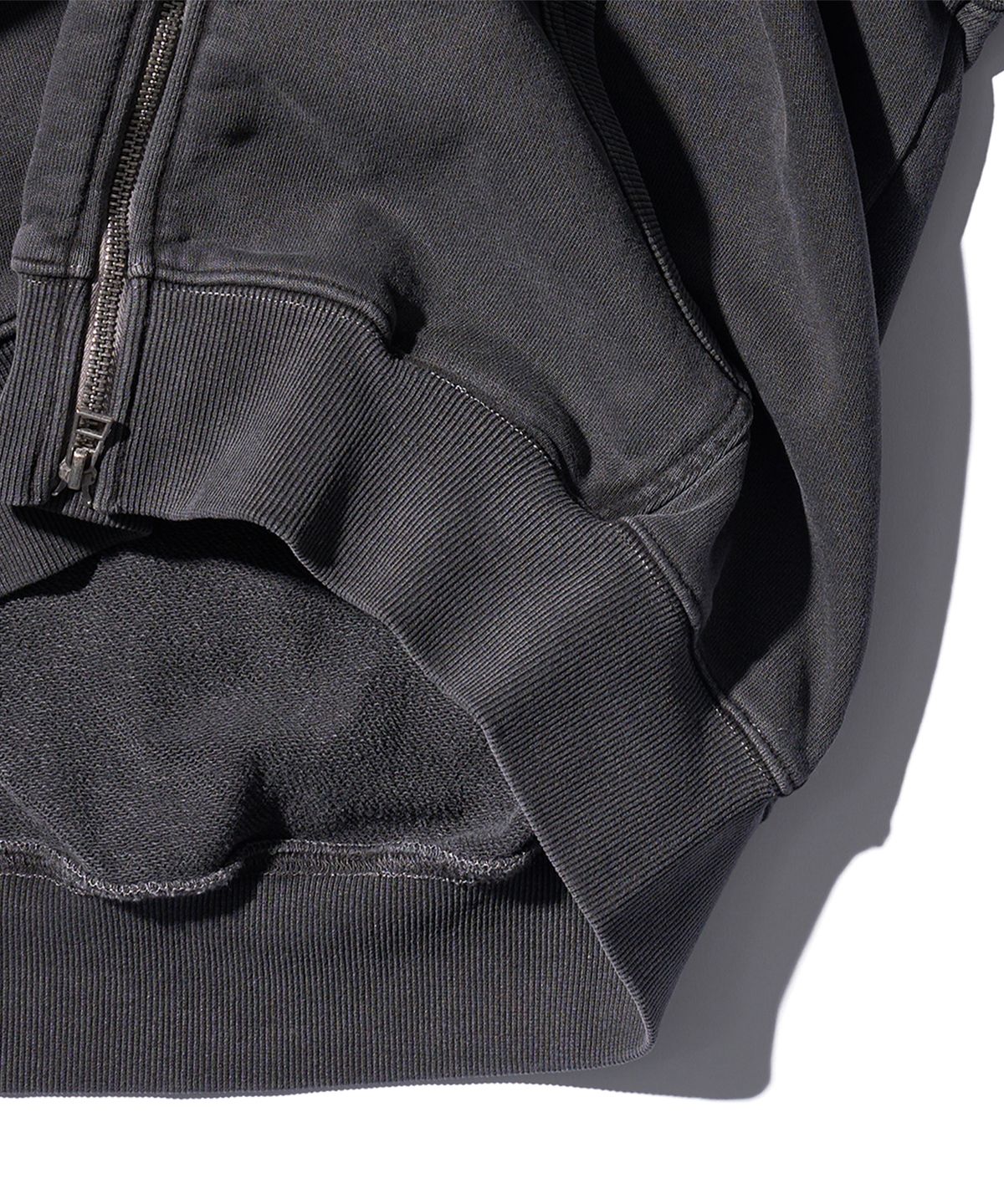 에이카화이트(AECA) EVERYDAY AECA CLOVER ZIP UP HOODIE-WASHED CHARCOAL