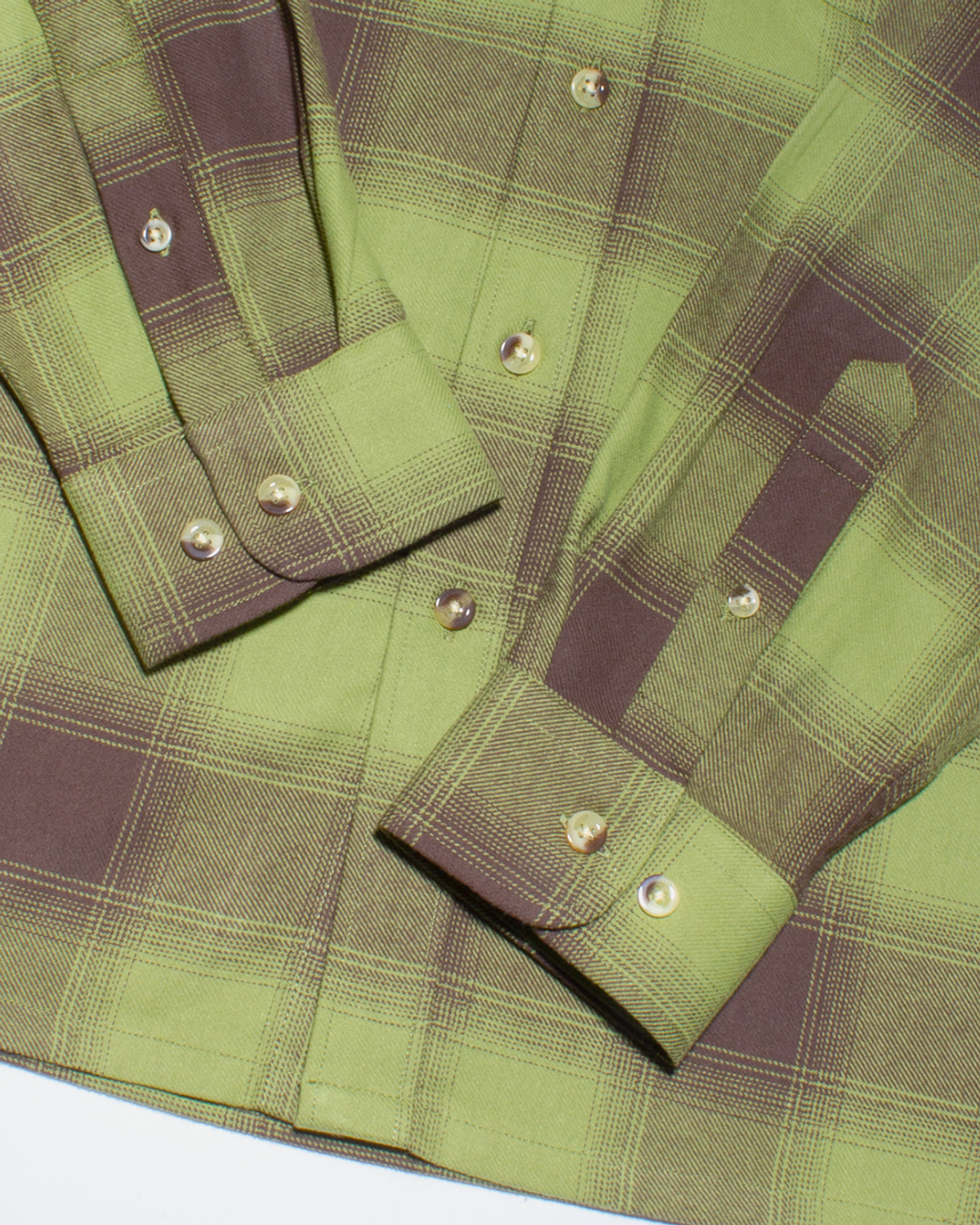 미디엄스(MEDIUMS) Slant Pocket Flannel Shirt (사선 포켓 플라넬 셔츠)