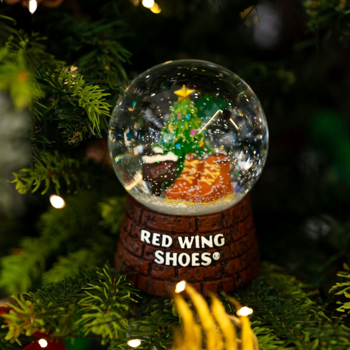 레드윙(REDWING) 목토 스노우 볼 J0047