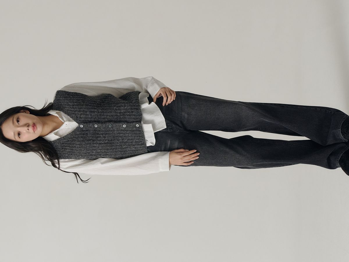 쏘리, 투 머치 러브(SORRY, TOO MUCH LOVE) 804 Corduroy Denim Pants_Black
