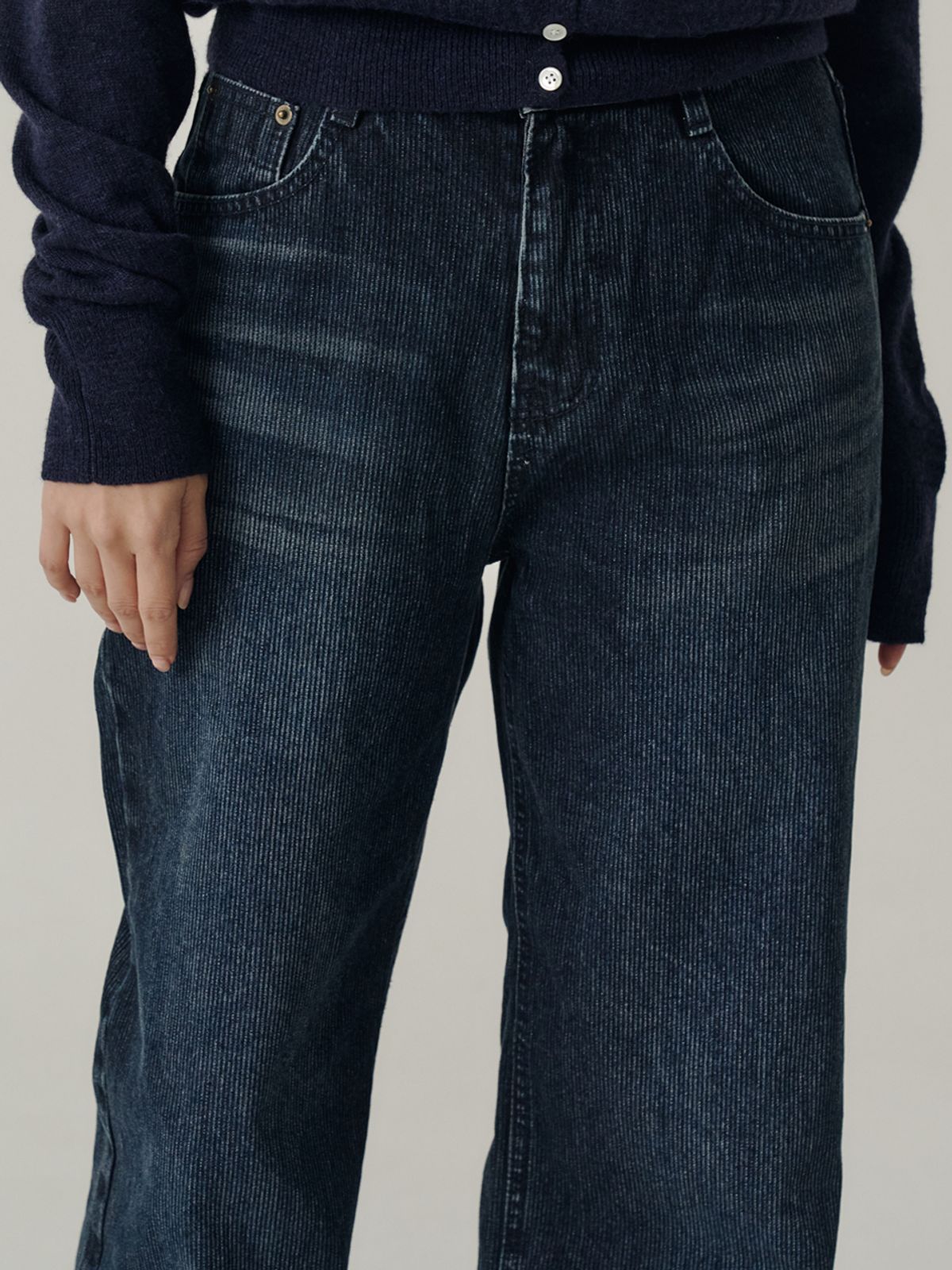 쏘리, 투 머치 러브(SORRY, TOO MUCH LOVE) 804 Corduroy Denim Pants_Blue