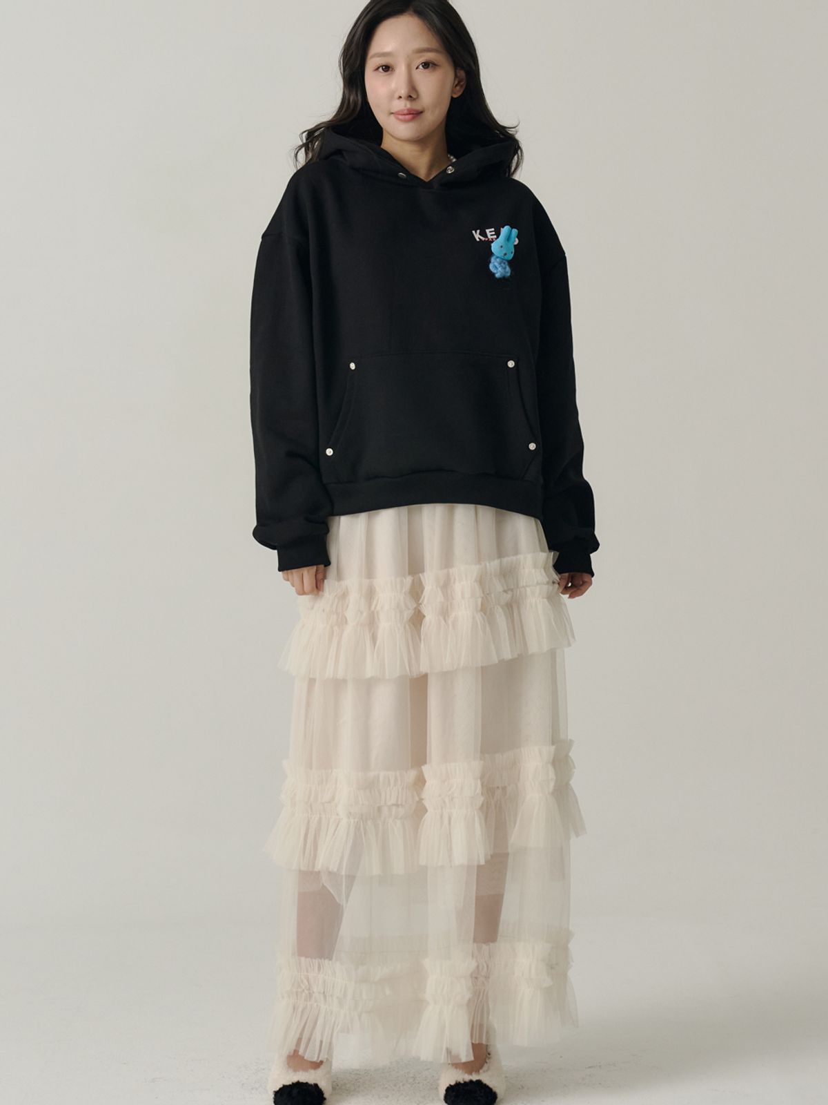 쏘리, 투 머치 러브(SORRY, TOO MUCH LOVE) Petricia Layered Sha Frill Long Skirt_Cream