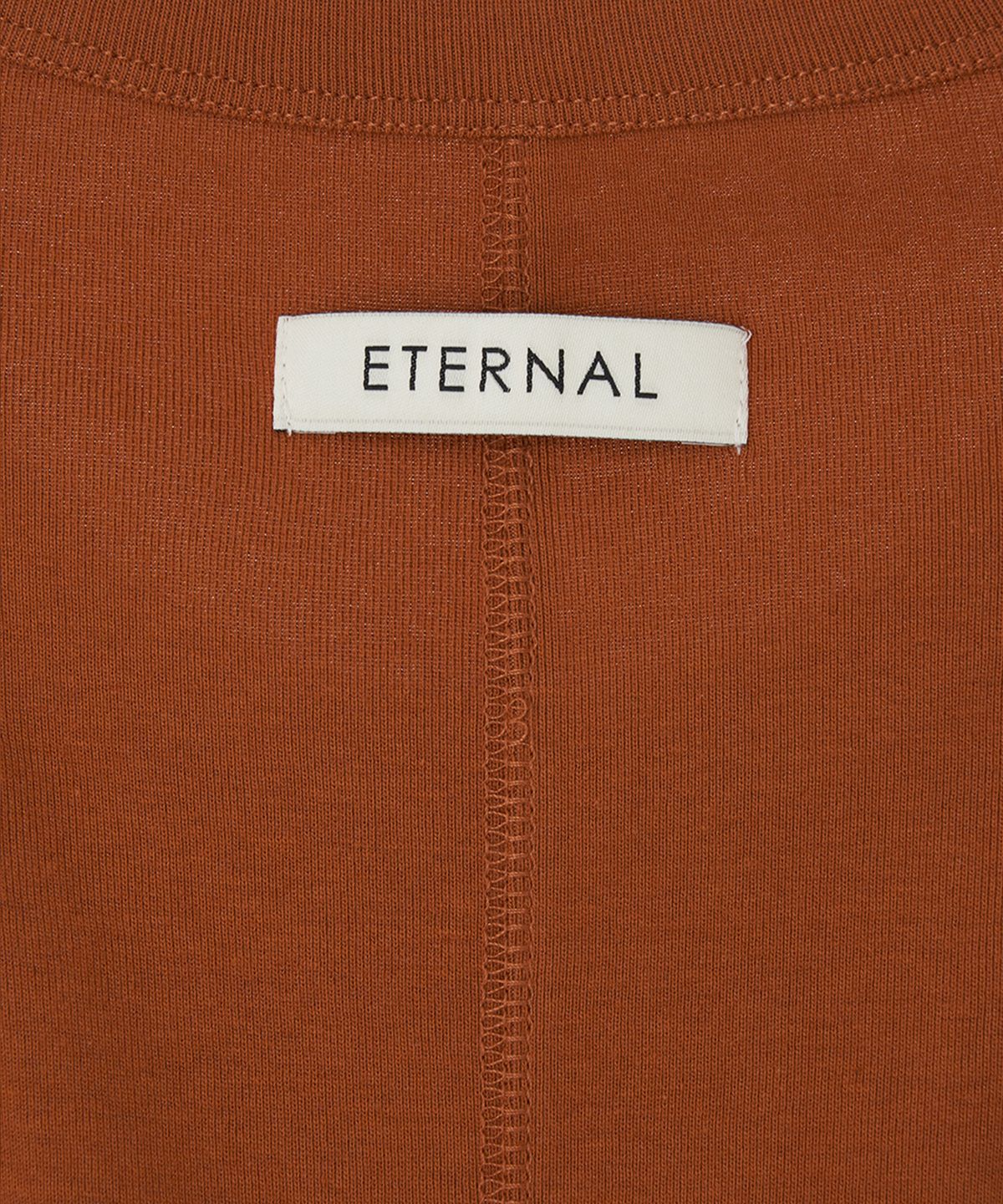 이터널 모먼트(ETERNAL MOMENT) 베이직 슬리브리스- 브라운