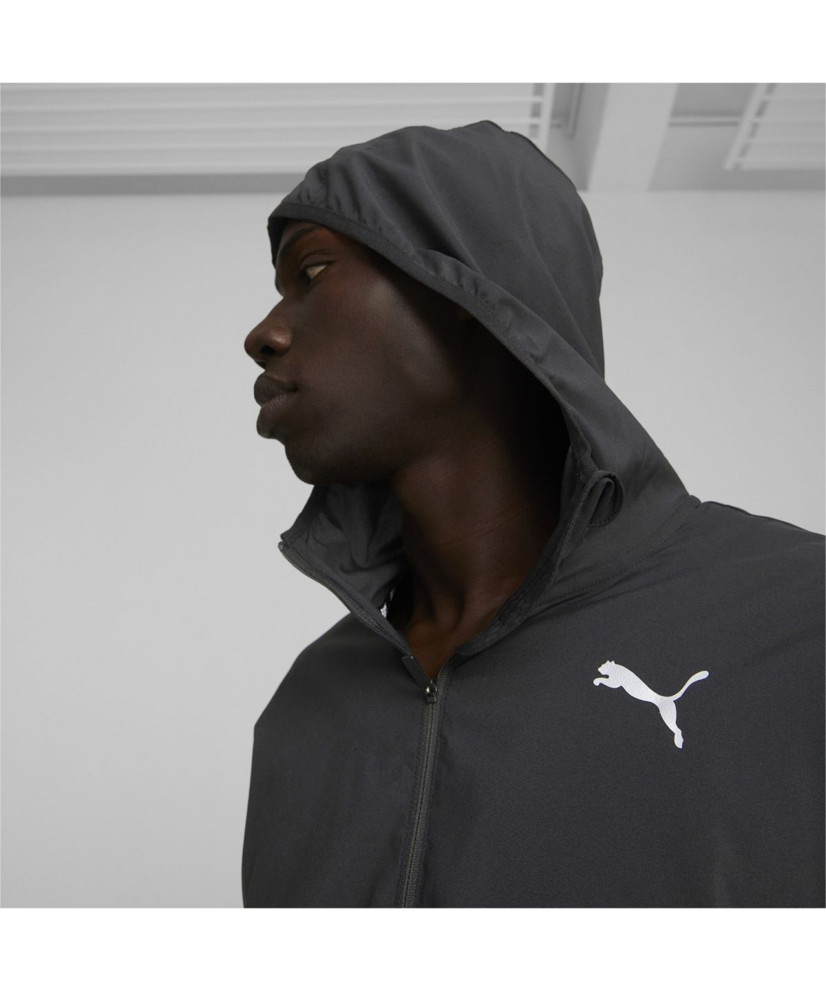 푸마(PUMA) [푸마 공식] 런 PLCD 그래픽 우븐 후드 자켓 (52241501)
