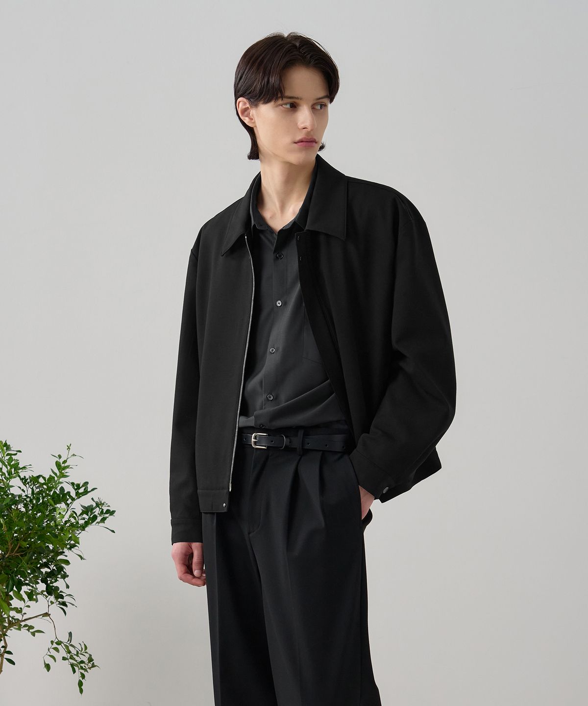 드로우핏(DRAW FIT) 도브 울 크롭 미니멀 블루종 자켓 [BLACK]