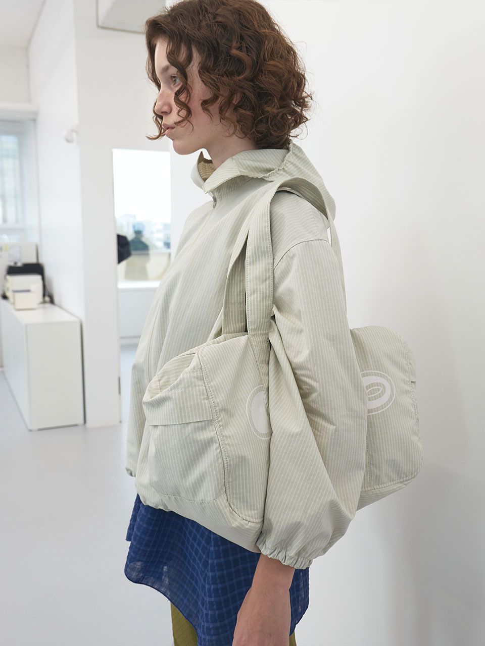 ENZO BLUES ♥ Surf Logo Check Shoulder Bag / 追跡付 MUSINSA | ENZO BLUES Surf Logo Check Shoulder Bag (Beige)
