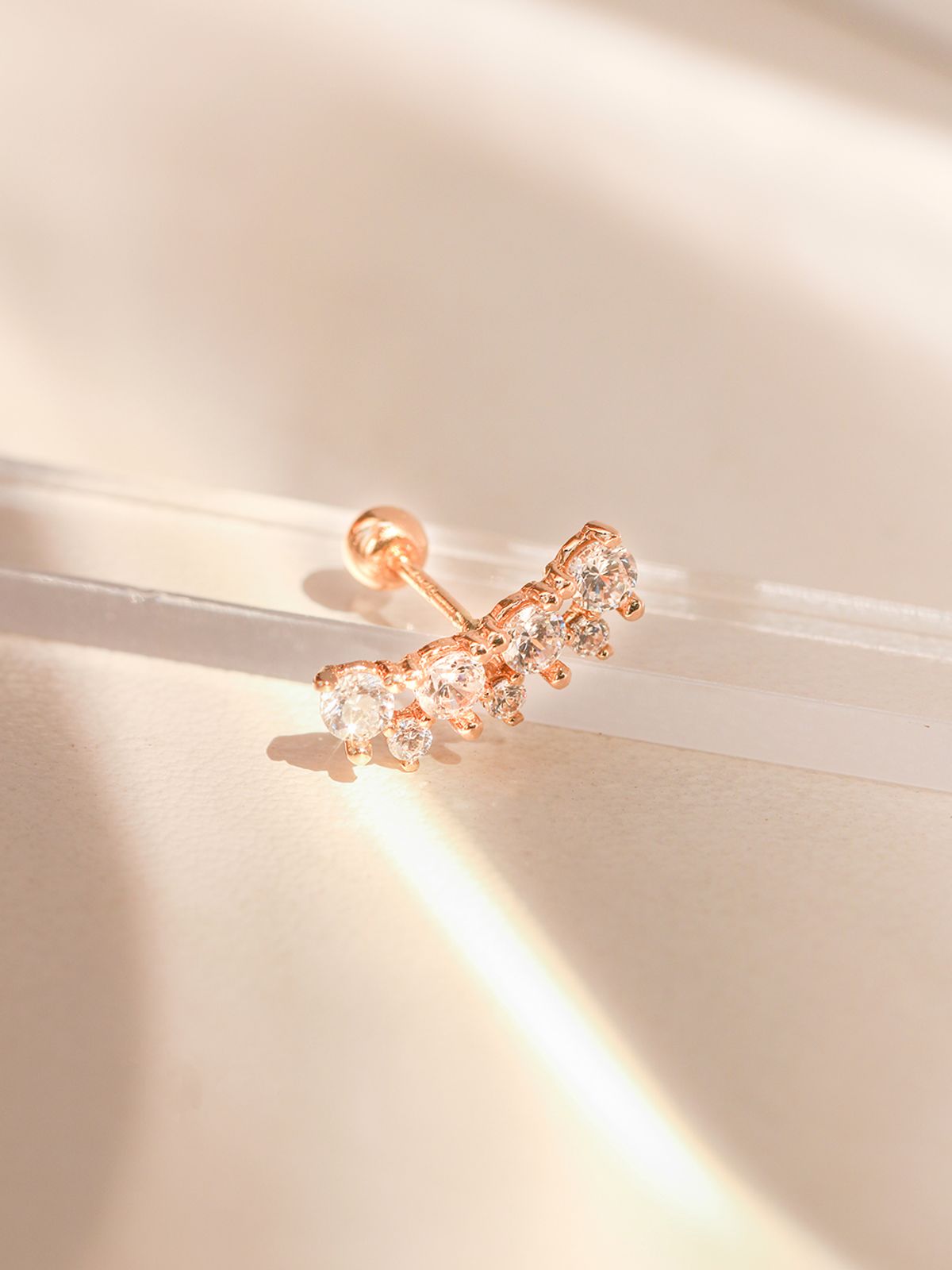 미니멀피어싱(MINIMALPIERCING) 14K 블링 크라운 큐빅 피어싱 귀걸이