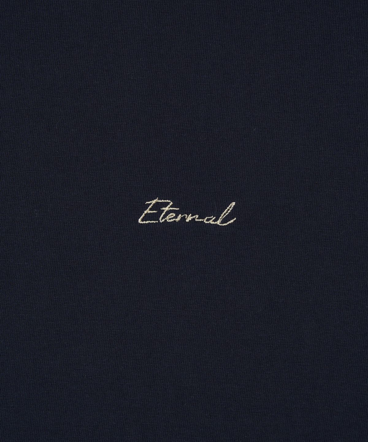이터널 모먼트(ETERNAL MOMENT) 에센셜 라운드티 - 네이비