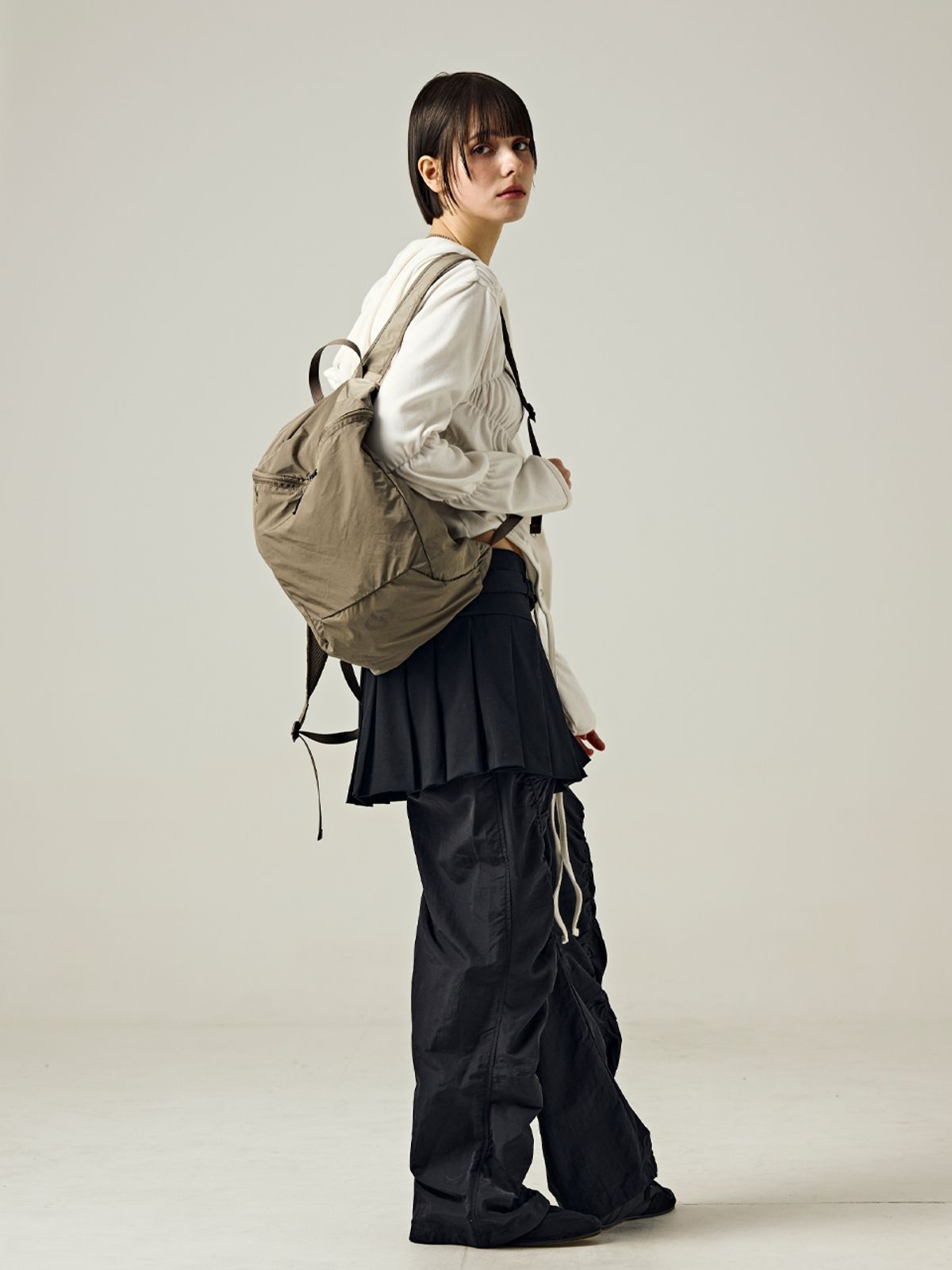 샐볼(SALBOL) 500 Lip Light  Backpack [BROWN]