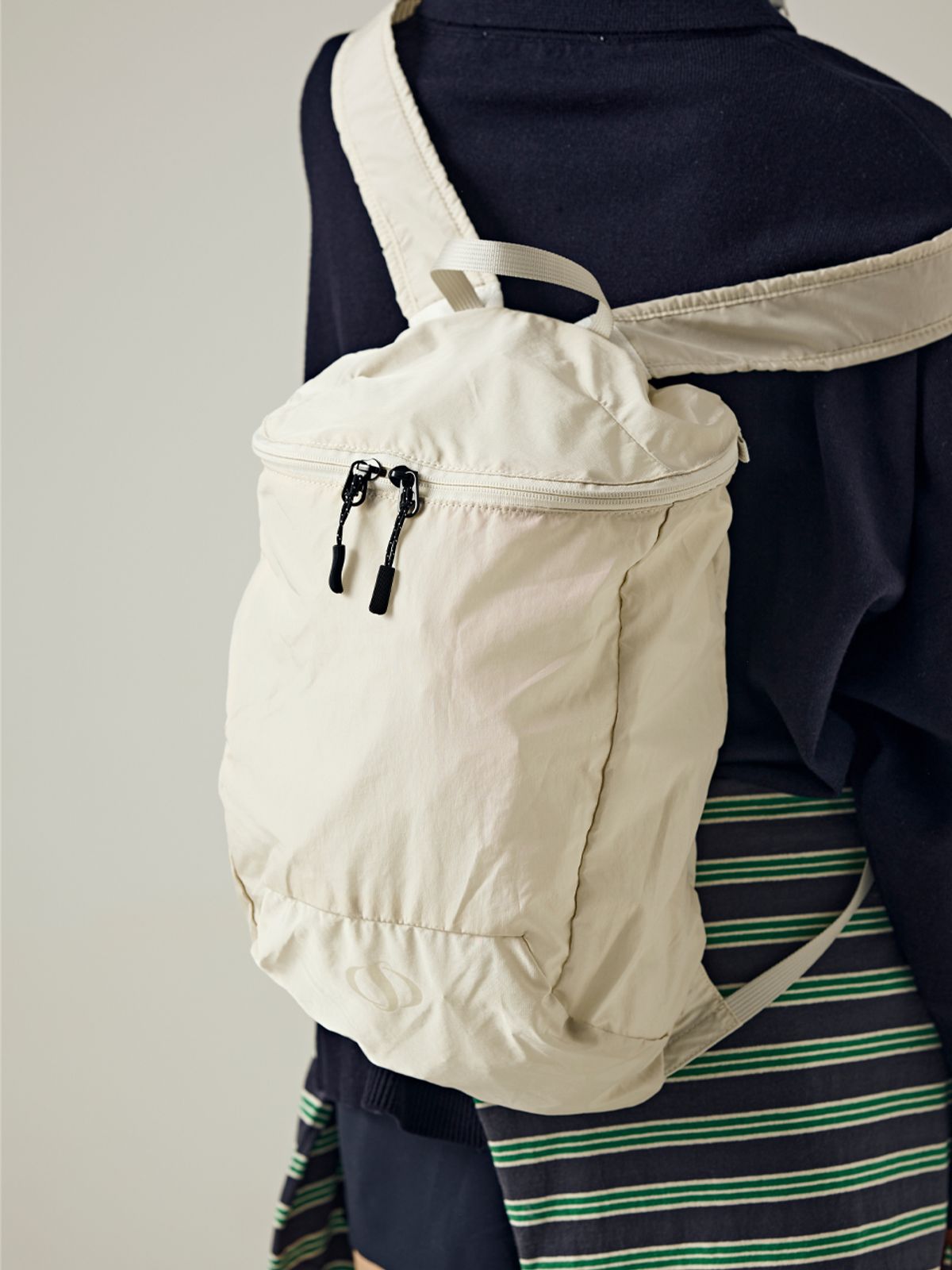샐볼(SALBOL) 500 Lip Light Backpack [BEIGE]