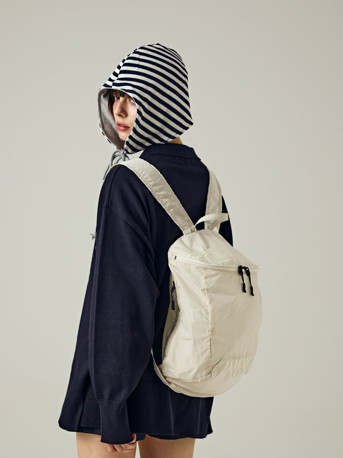 샐볼(SALBOL) 500 Lip Light Backpack [BEIGE]
