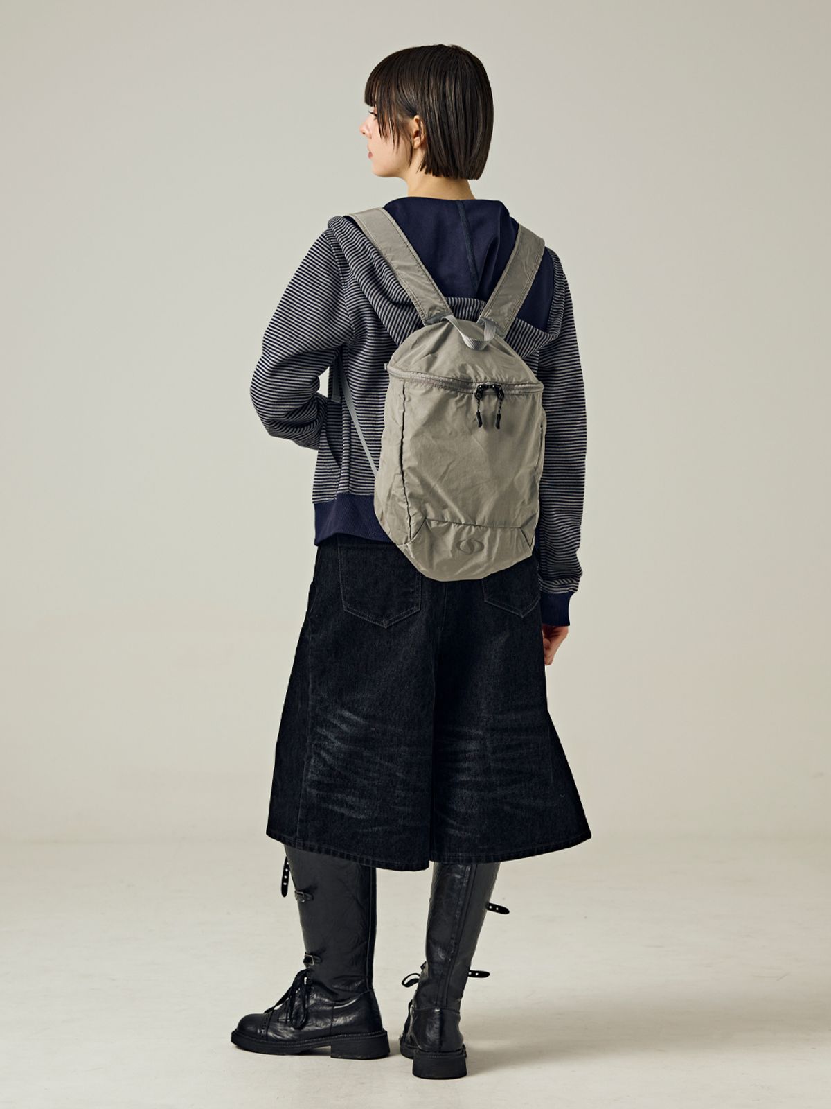 샐볼(SALBOL) 500 LIP Light Backpack [GRAY]