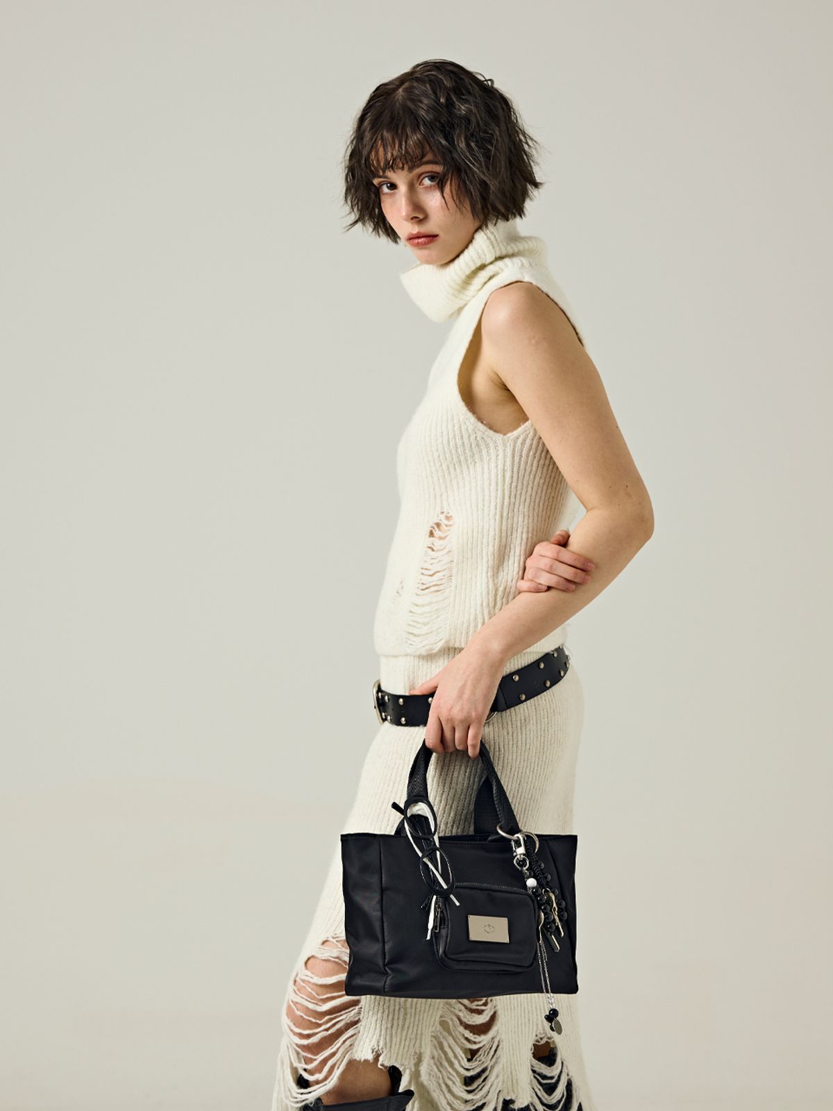 샐볼(SALBOL) SYMBOL NYLON TOTE BAG [BLACK]