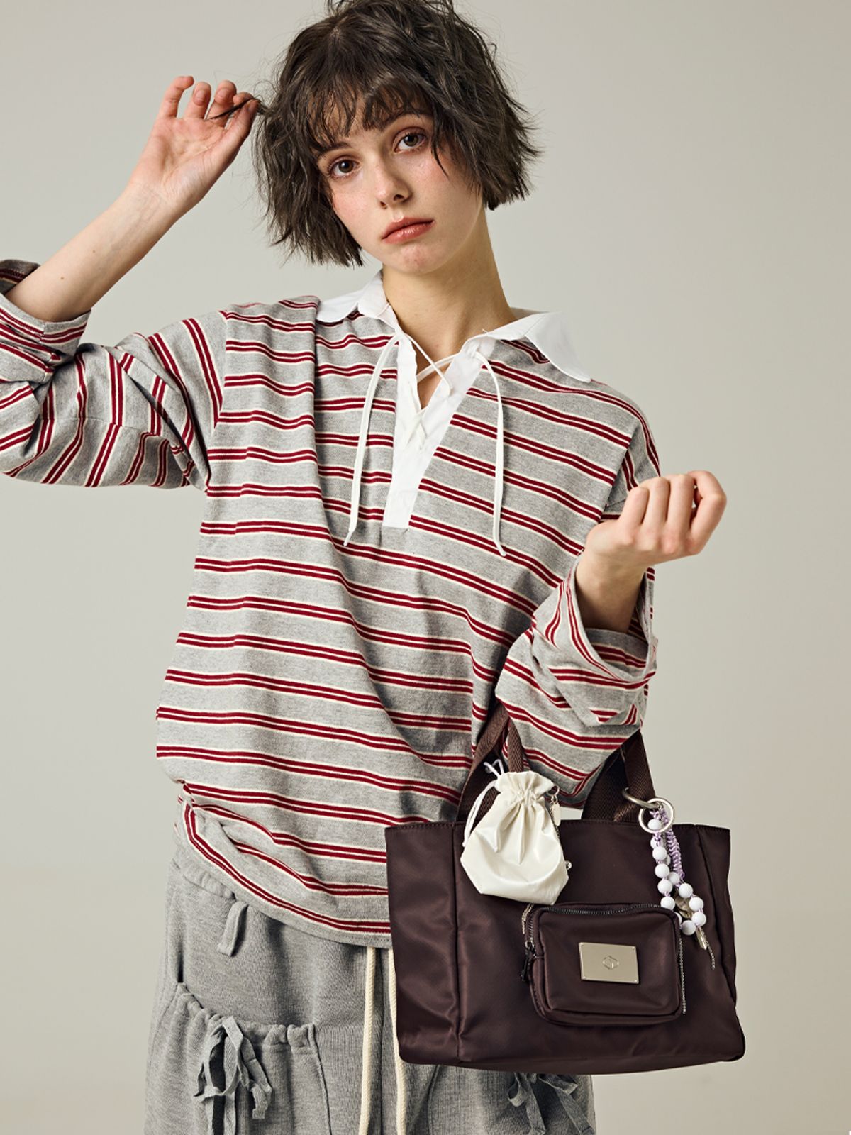 샐볼(SALBOL) SYMBOL NYLON TOTE BAG [BROWN]