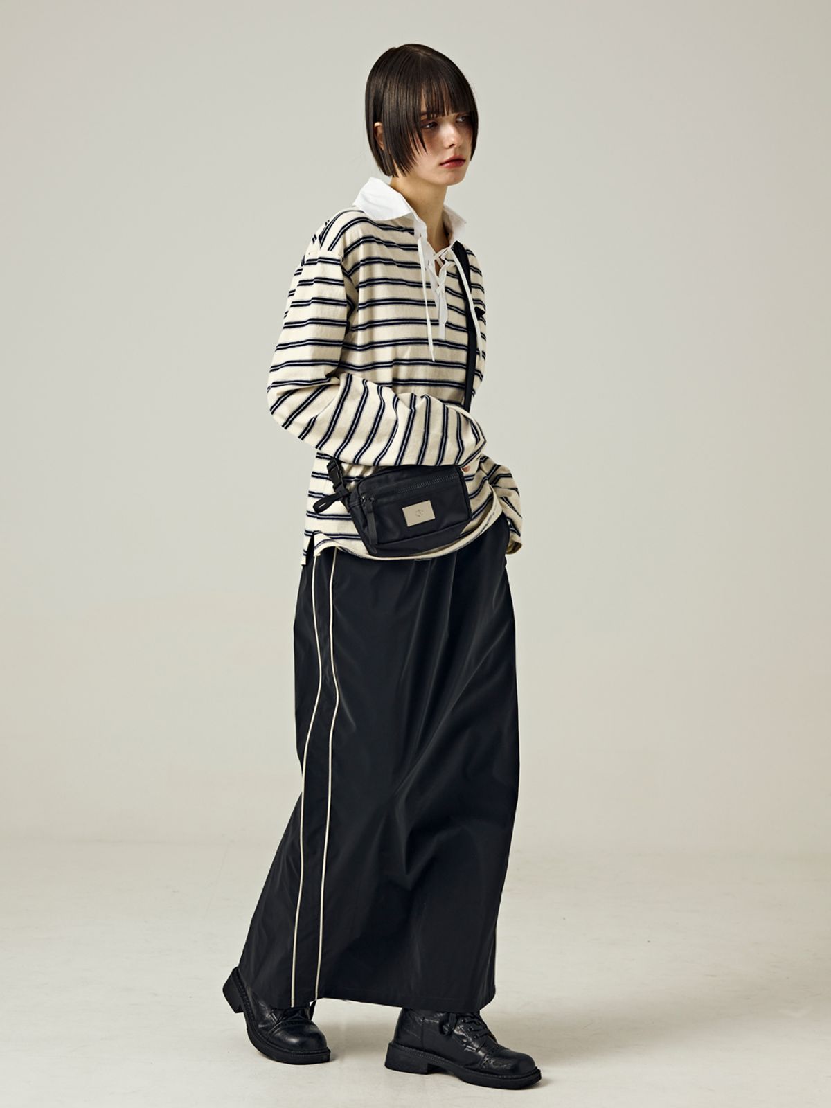 샐볼(SALBOL) SYMBOL NYLON SHAKOSH CROSS BAG [BLACK]