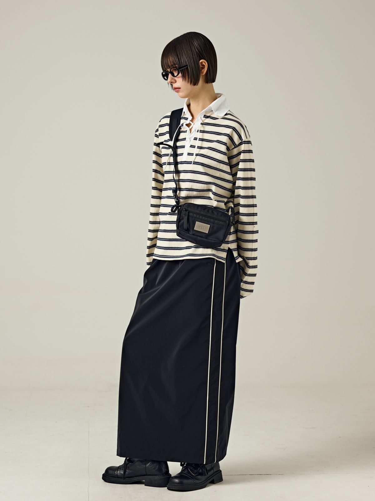 샐볼(SALBOL) SYMBOL NYLON SHAKOSH CROSS BAG [BLACK]
